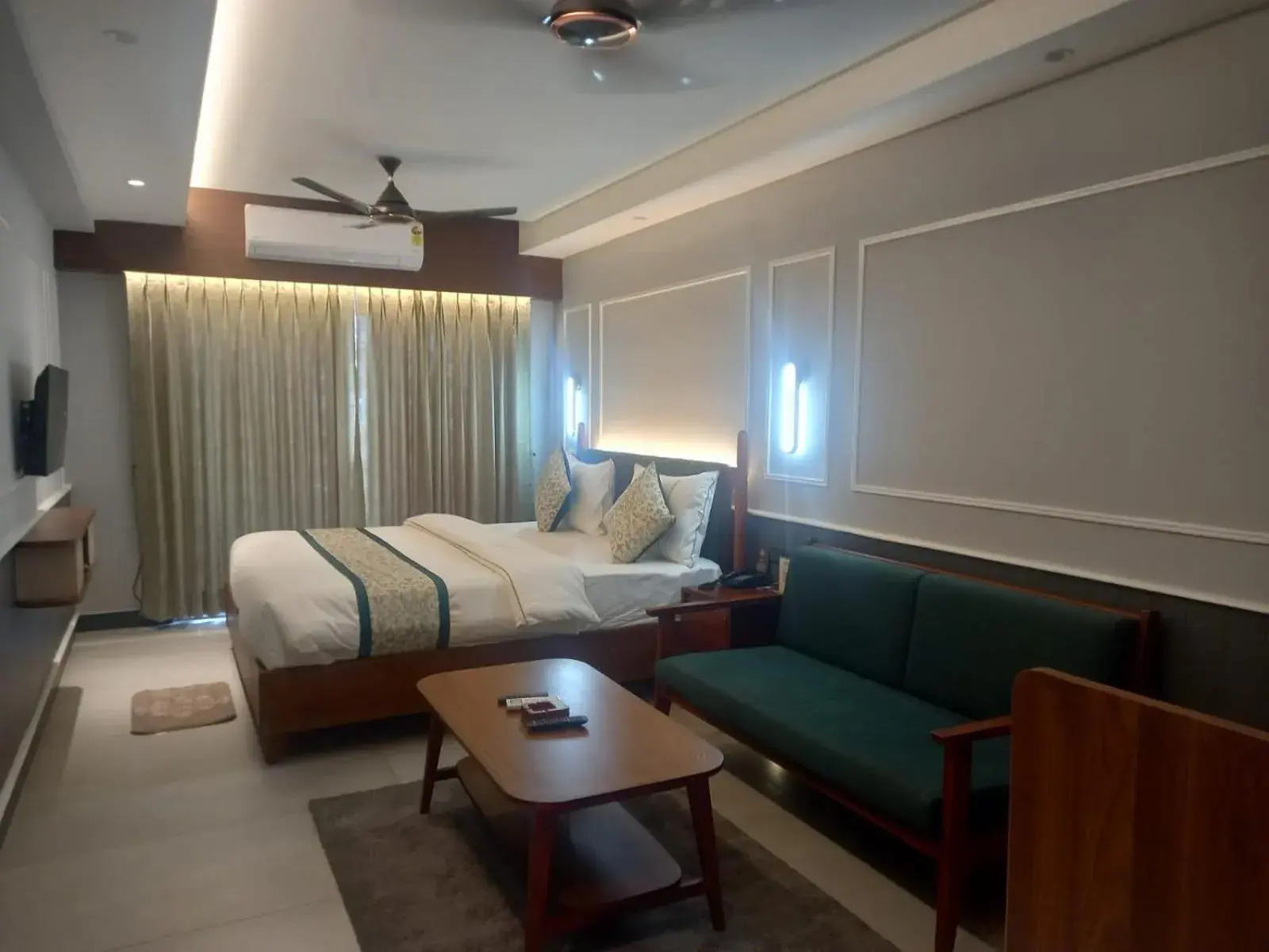 Bed in Hotel Sonar Bangla Puri