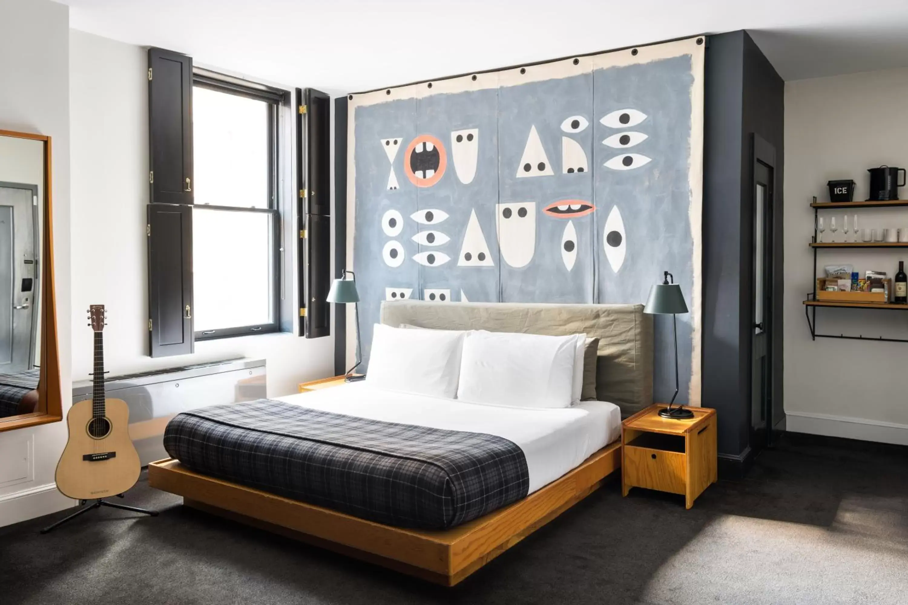 Bedroom, Bed in Ace Hotel New York