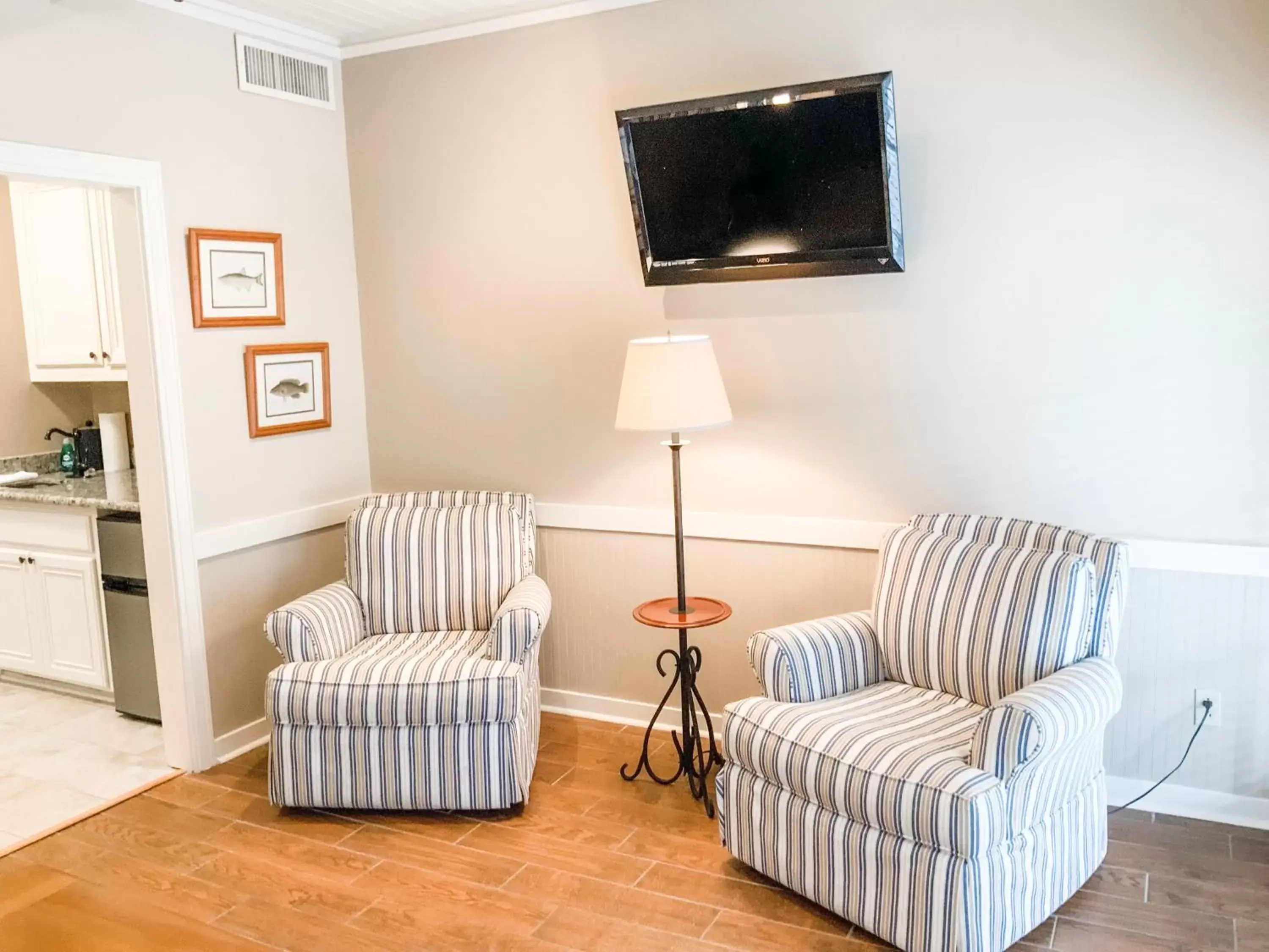 Seating Area in The Lodge at The Bluffs