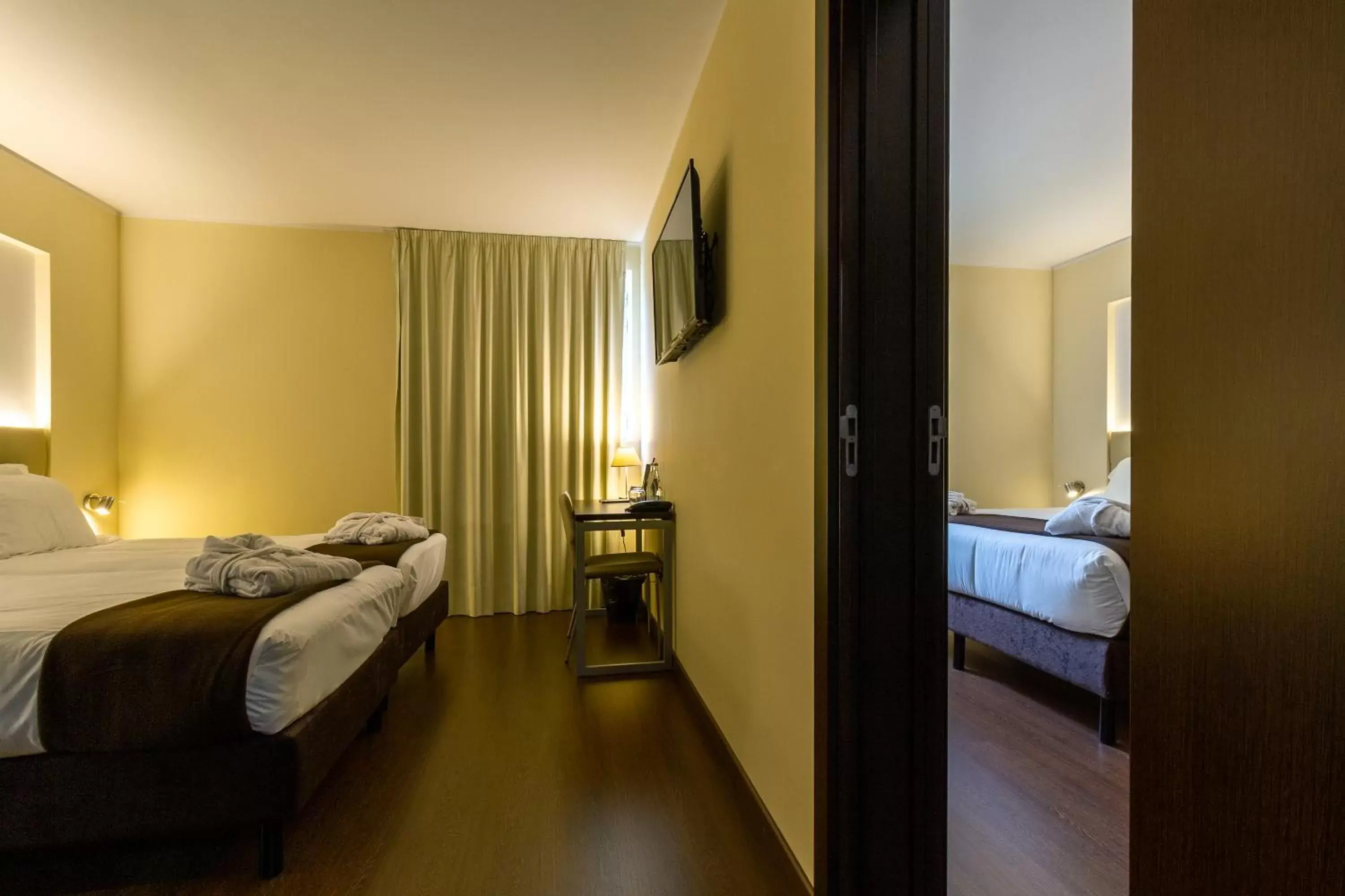 Bed in In Gold Hotel & Spa