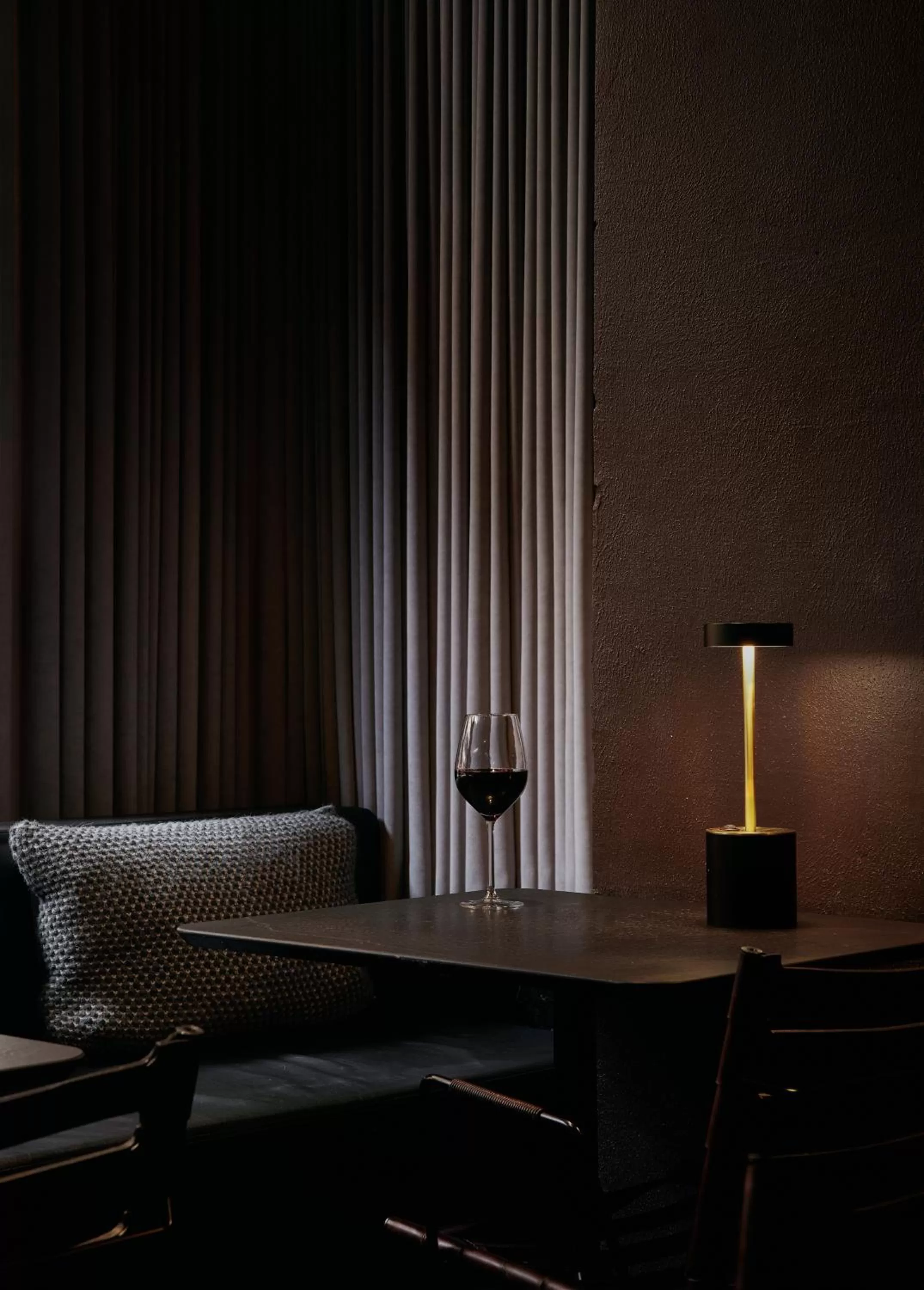 Night, Bed in Hotel Danmark