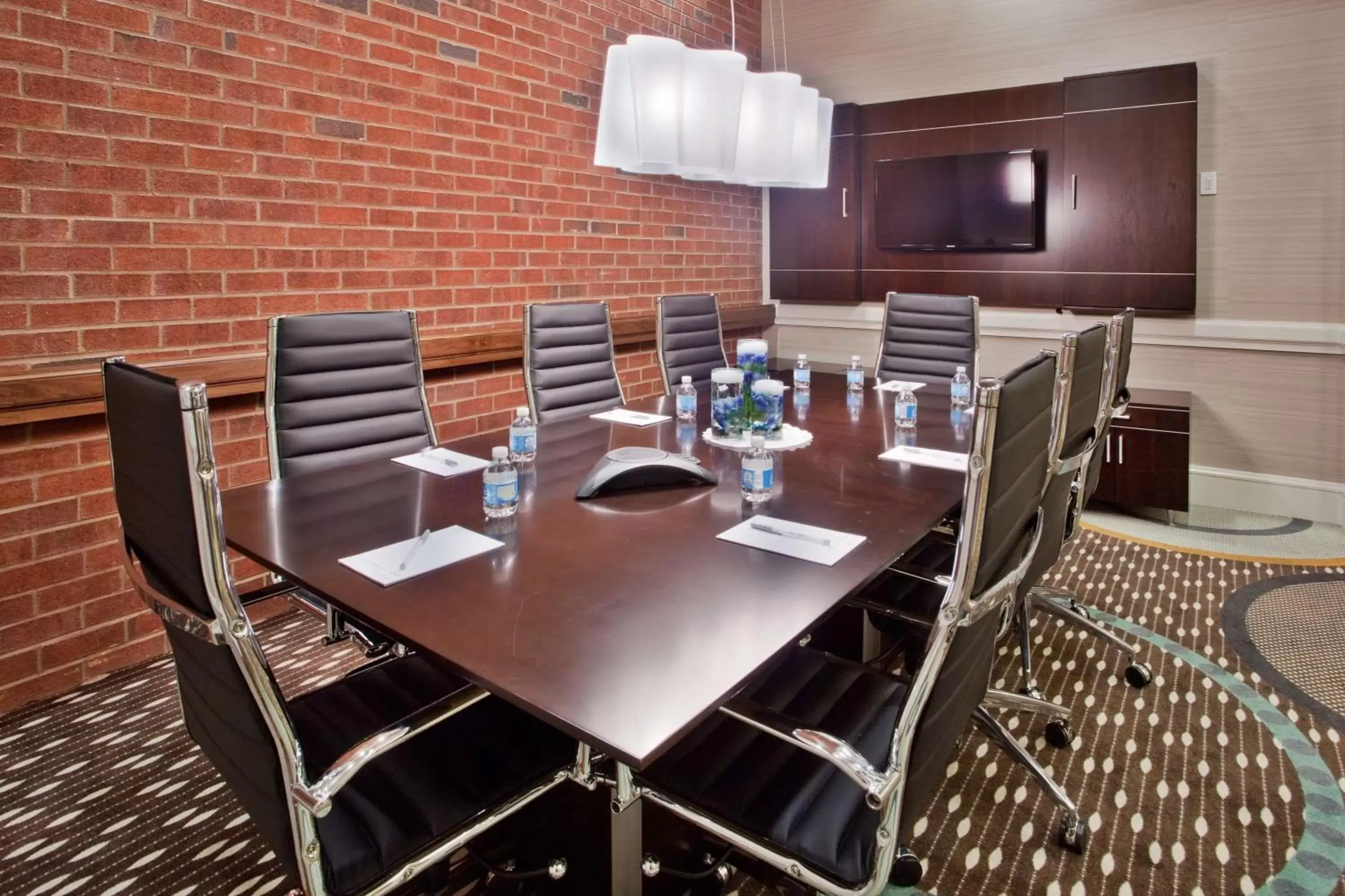 Meeting/conference room in Hampton Inn & Suites Chapel Hill/Carrboro