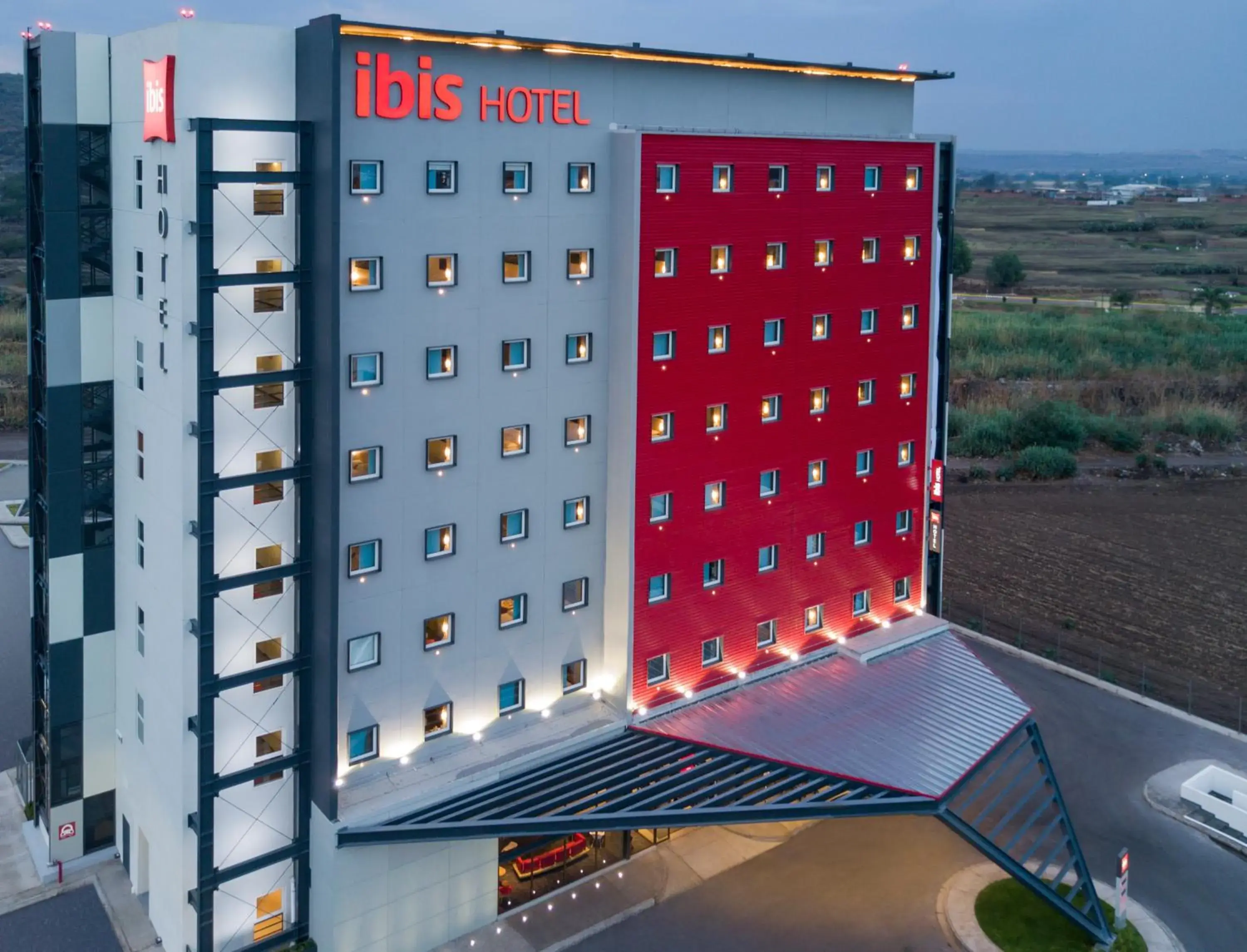 Property Building in ibis Irapuato