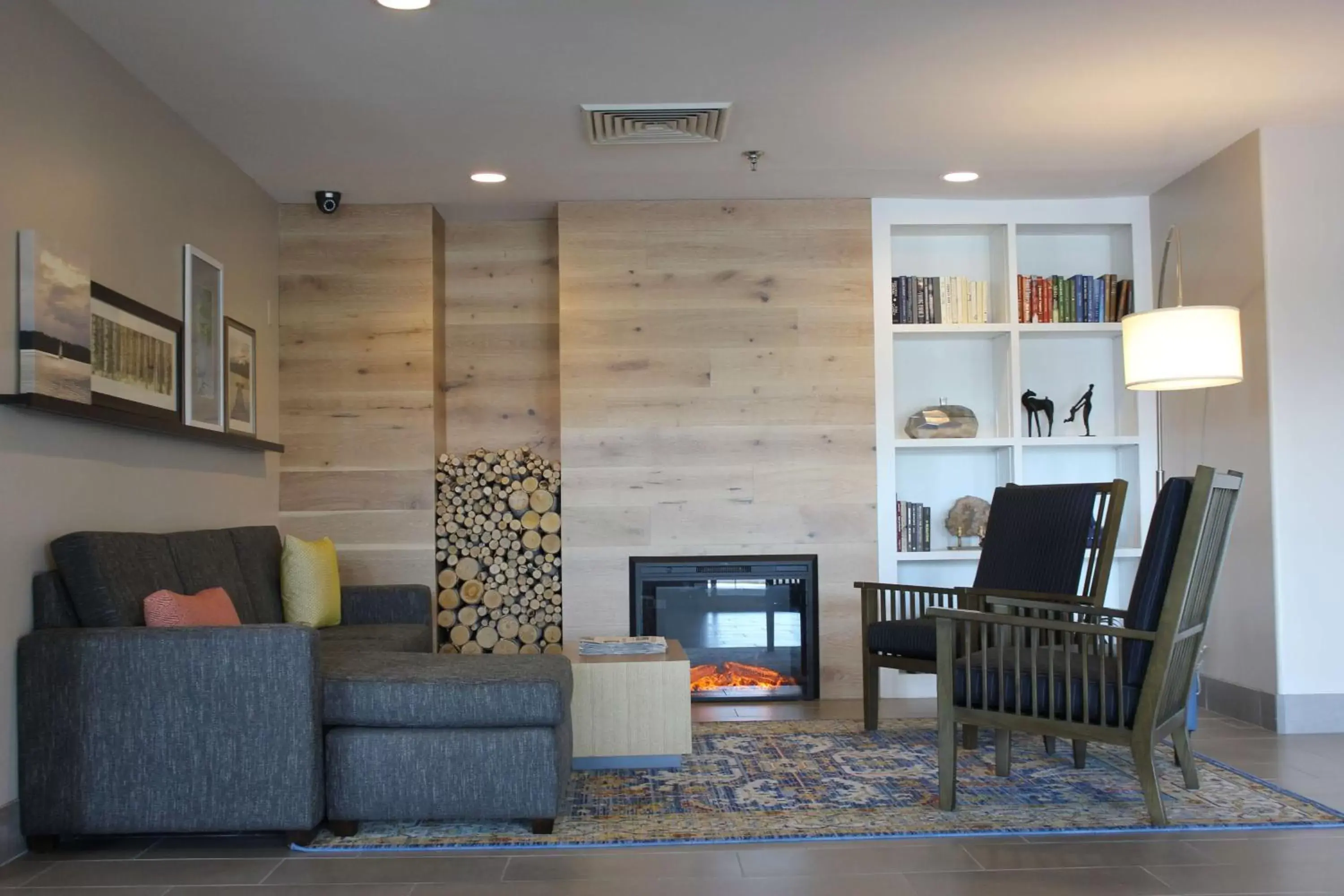 Lobby or reception, Seating Area in Country Inn & Suites by Radisson, Marion, IL