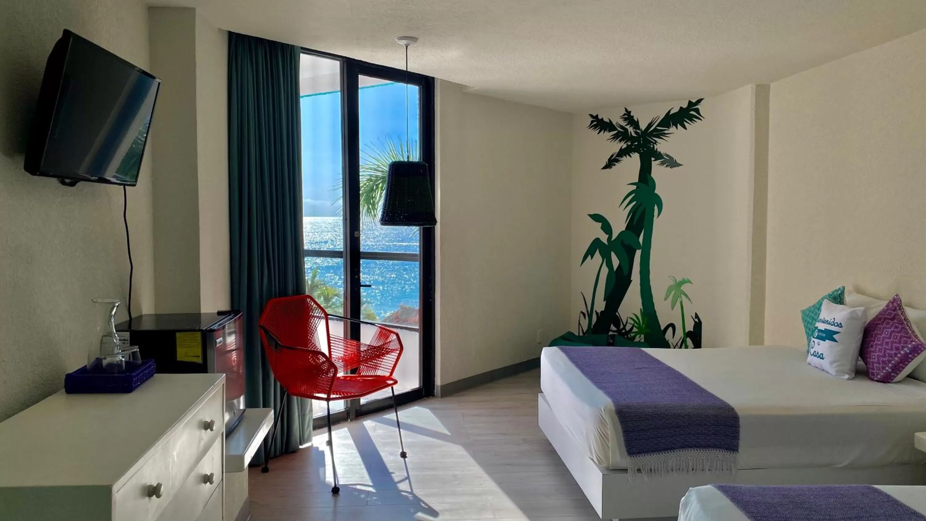 Deluxe Double Room with Side Sea View in Fontan Ixtapa