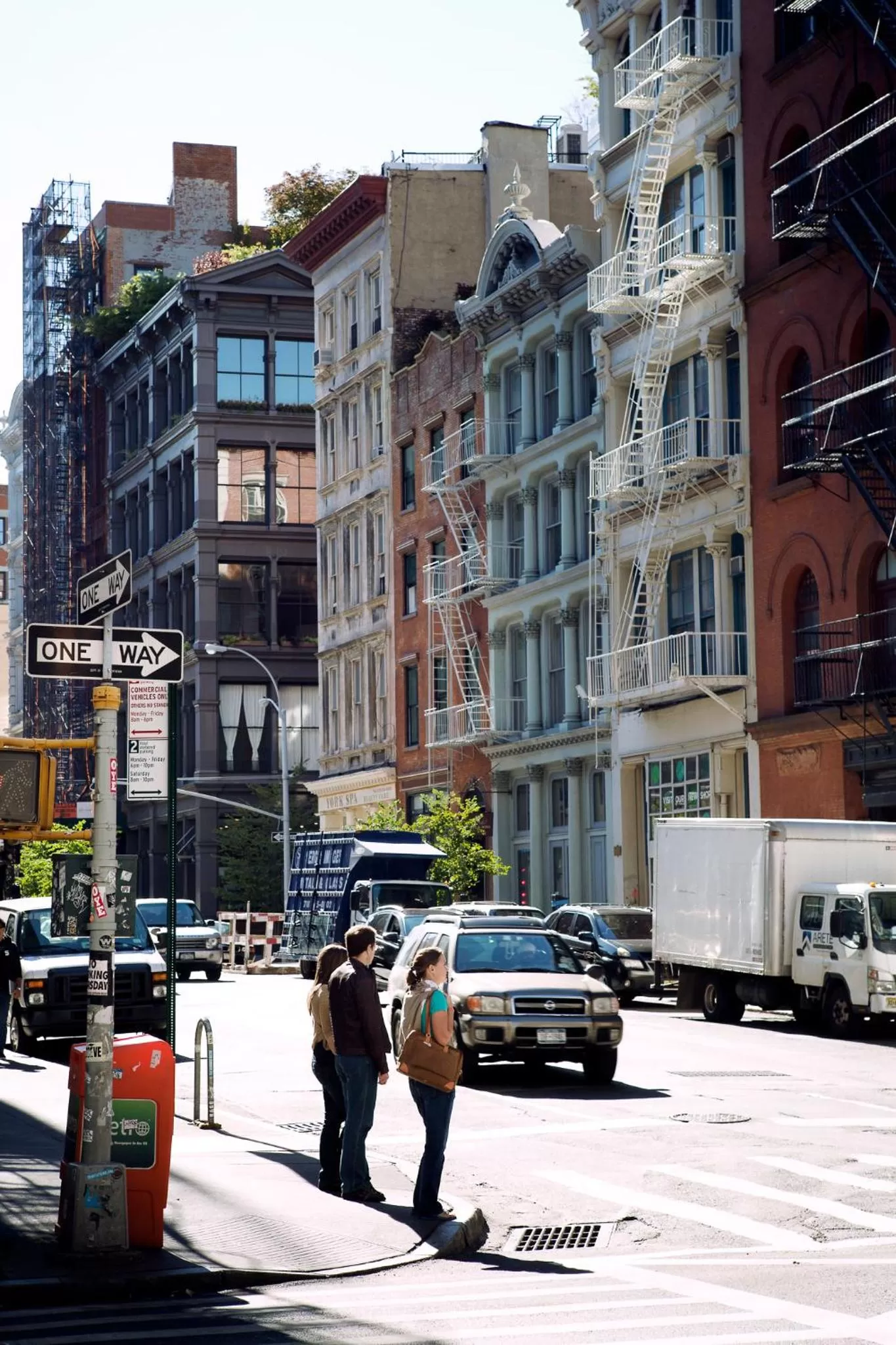 Area and facilities in The Broome