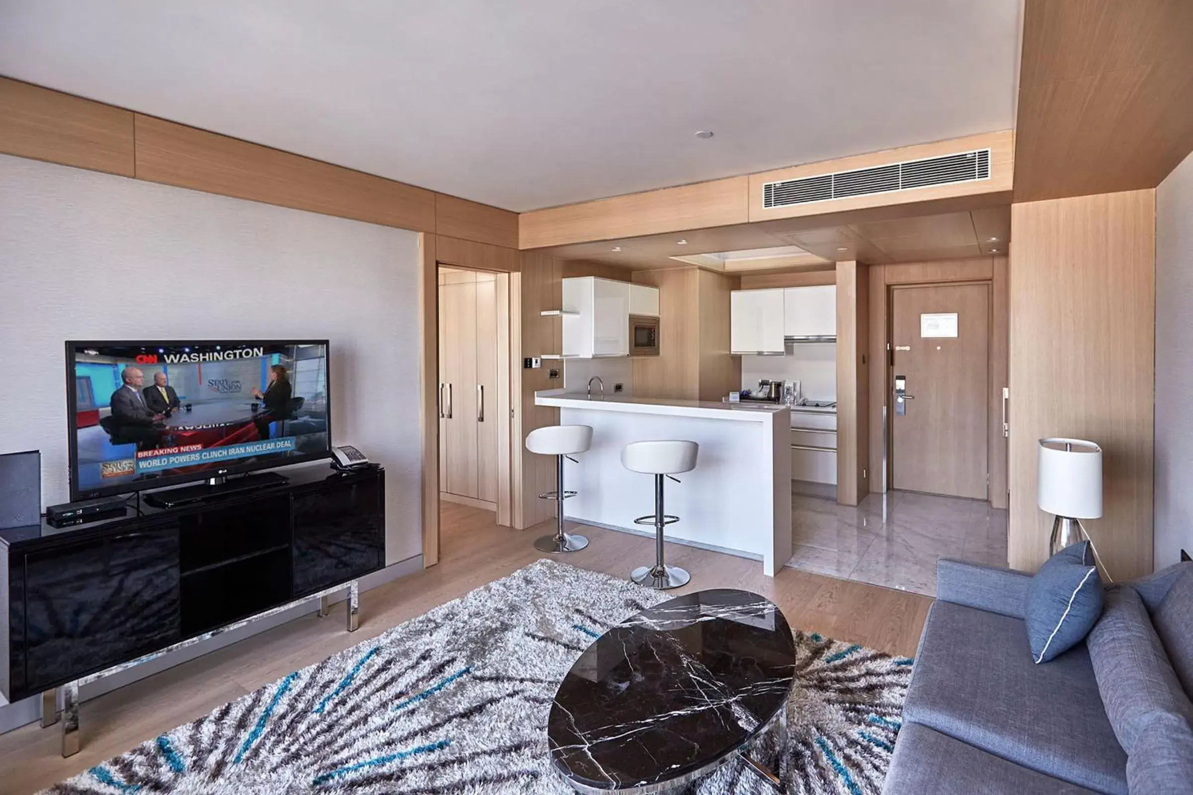 Living room, TV/Entertainment Center in Wyndham Grand Istanbul Levent