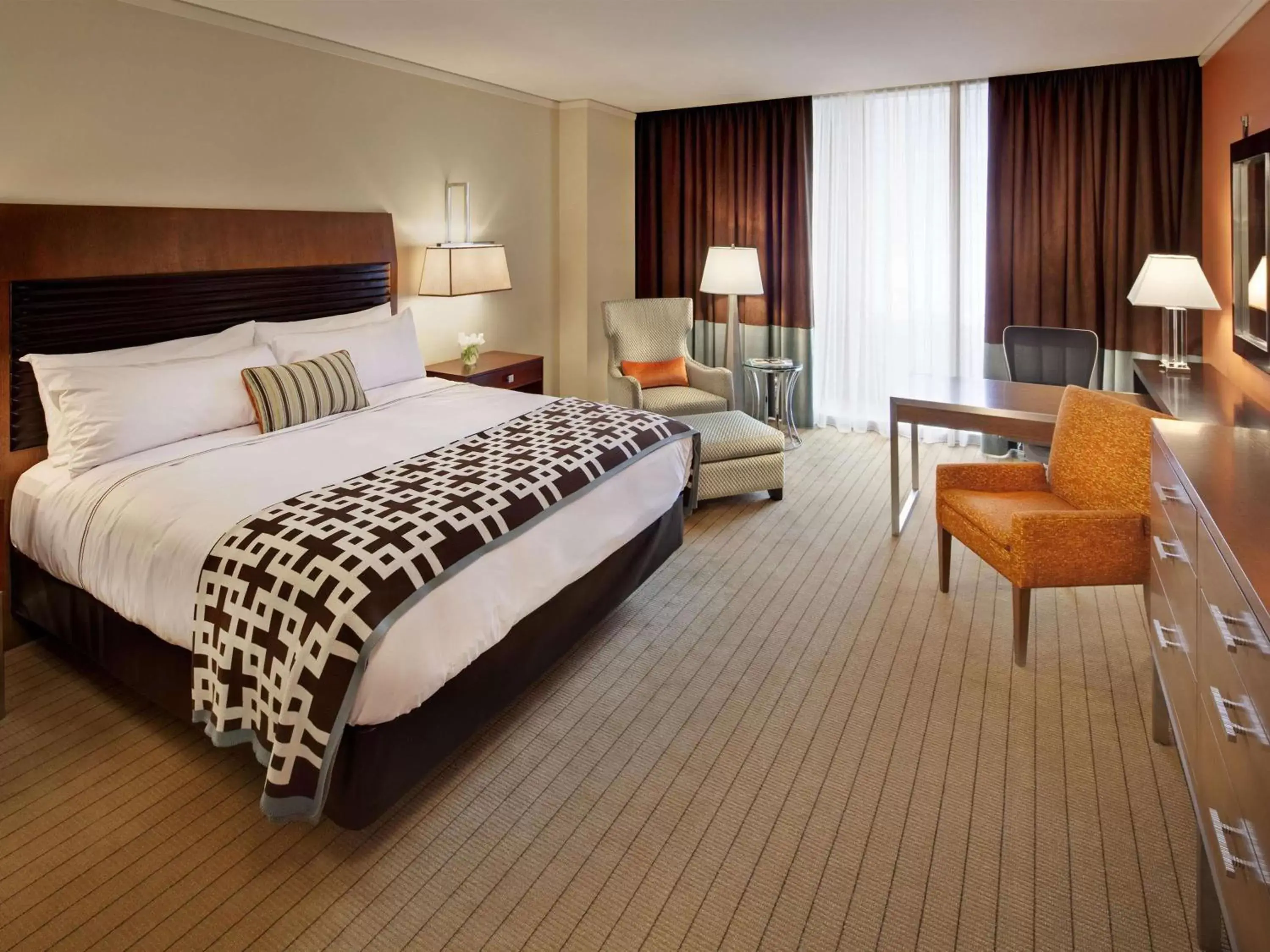 Bedroom in Fairmont Pittsburgh