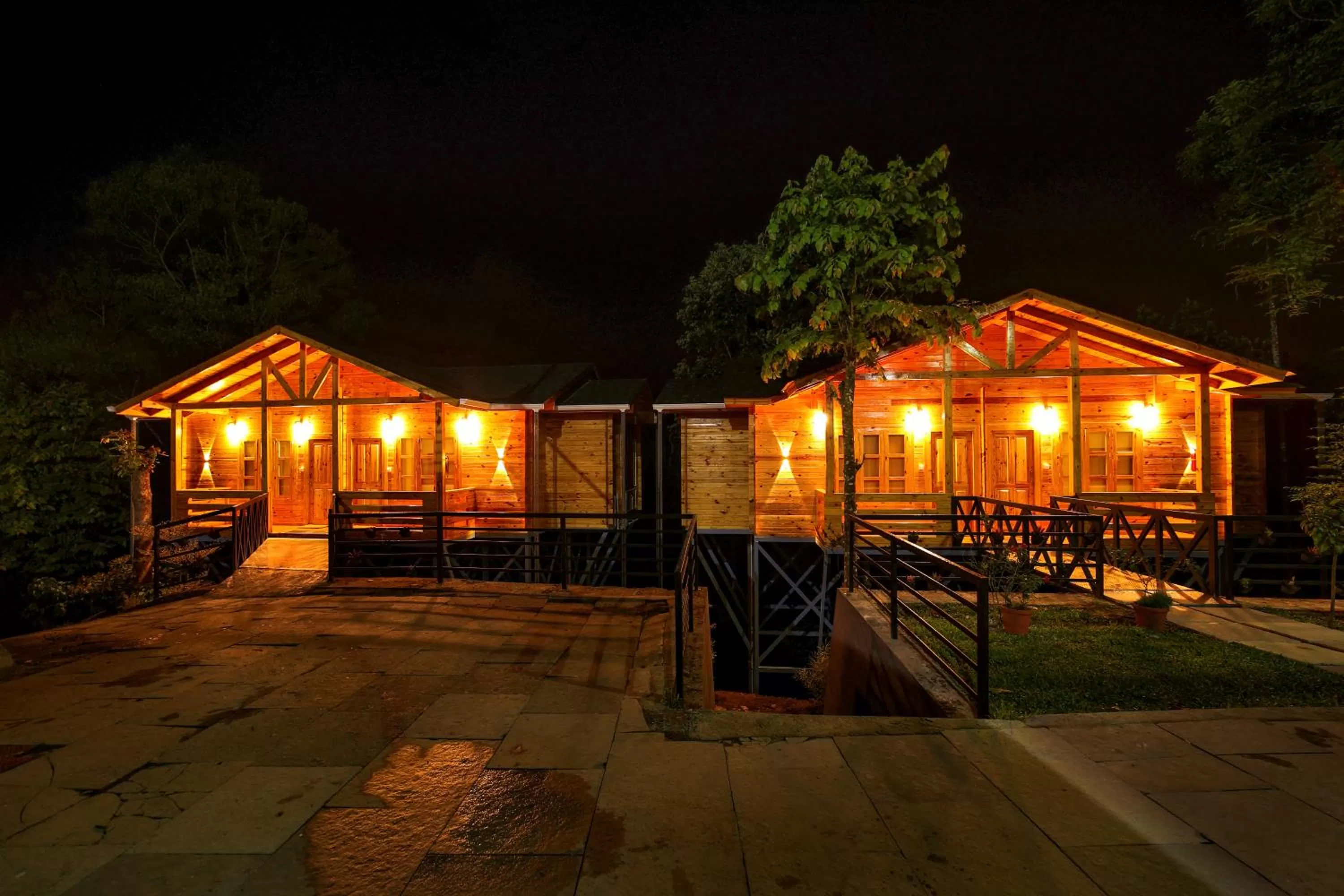 Property Building in Woodrose Resort