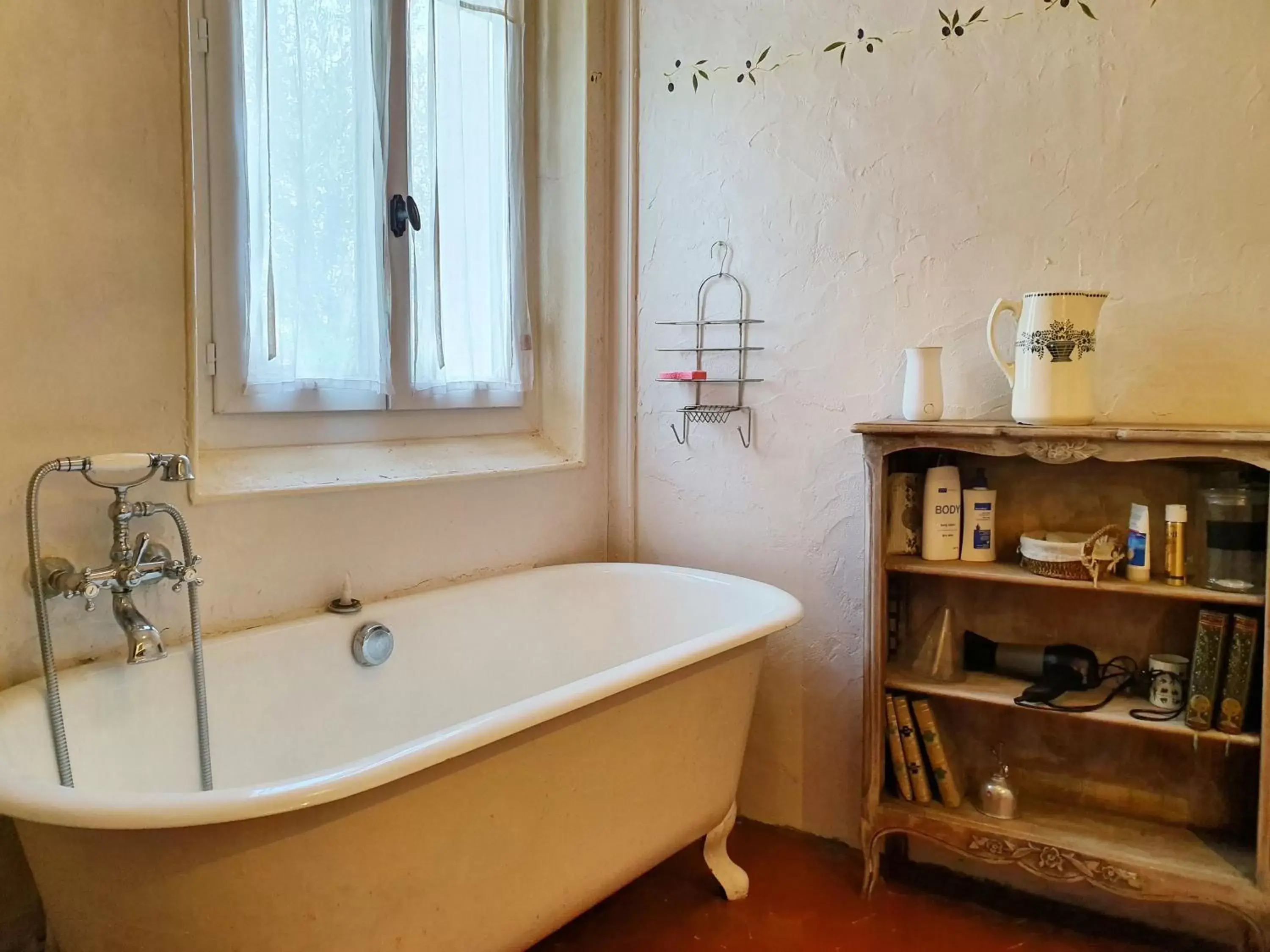 Bathroom in Bed & Breakfast Chambres d'hôtes COTTAGE BELLEVUE