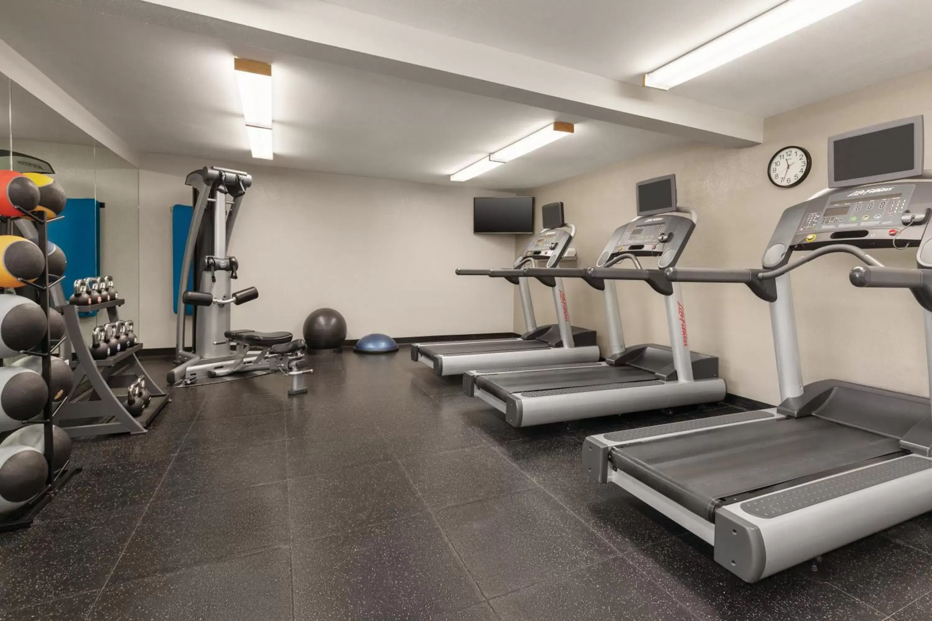 Fitness centre/facilities, Fitness Center/Facilities in Radisson Hotel Sunnyvale - Silicon Valley
