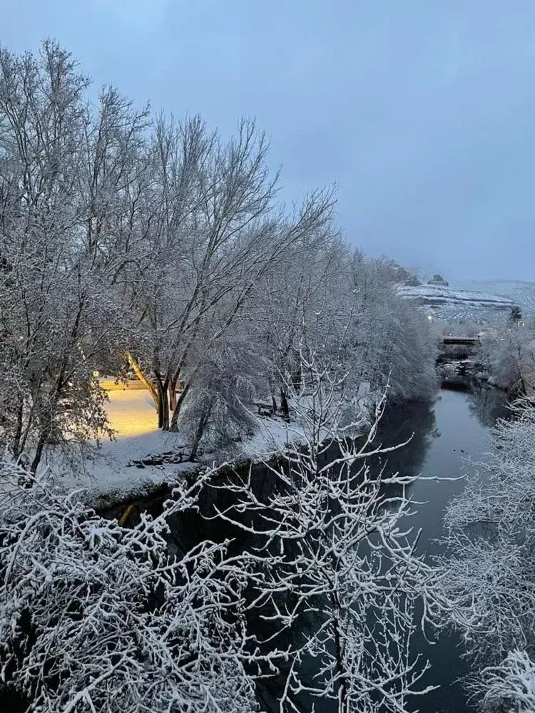 Winter in Inn Above Oak Creek Sedona