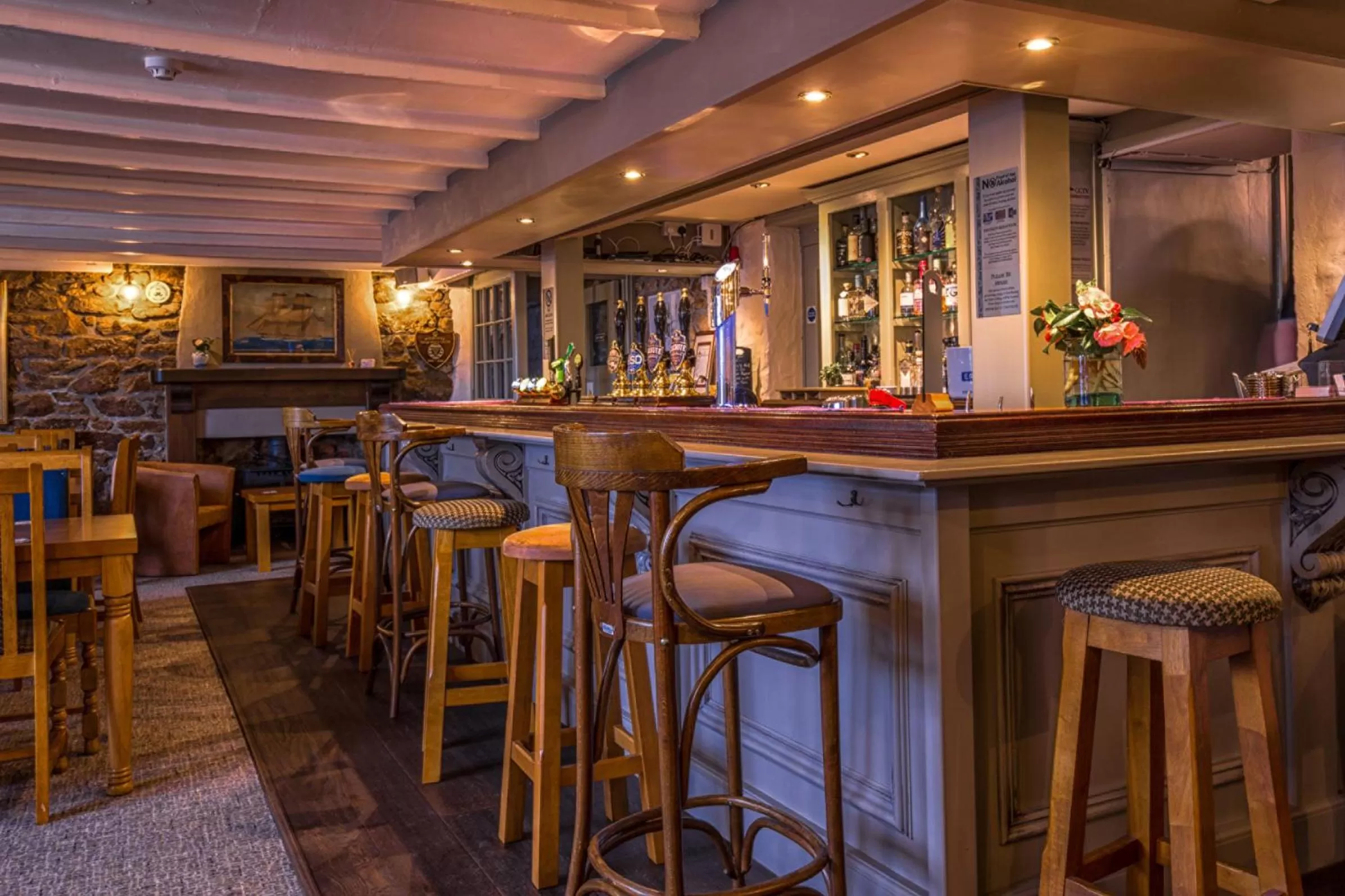 Lounge or bar, Lounge/Bar in Kings Arms