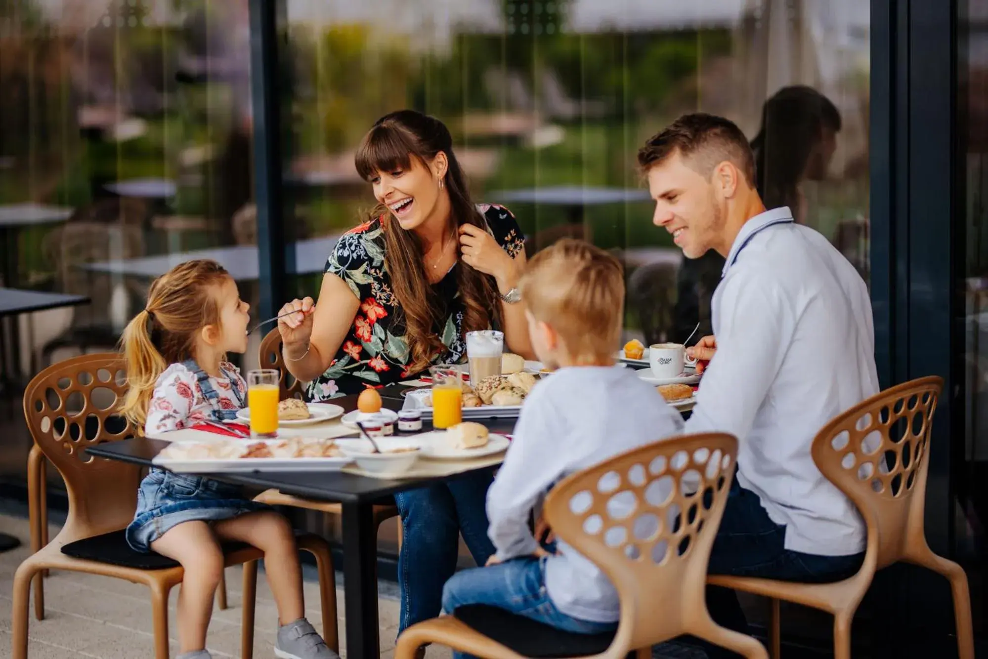 Breakfast, Family in Thermenhotel Karawankenhof