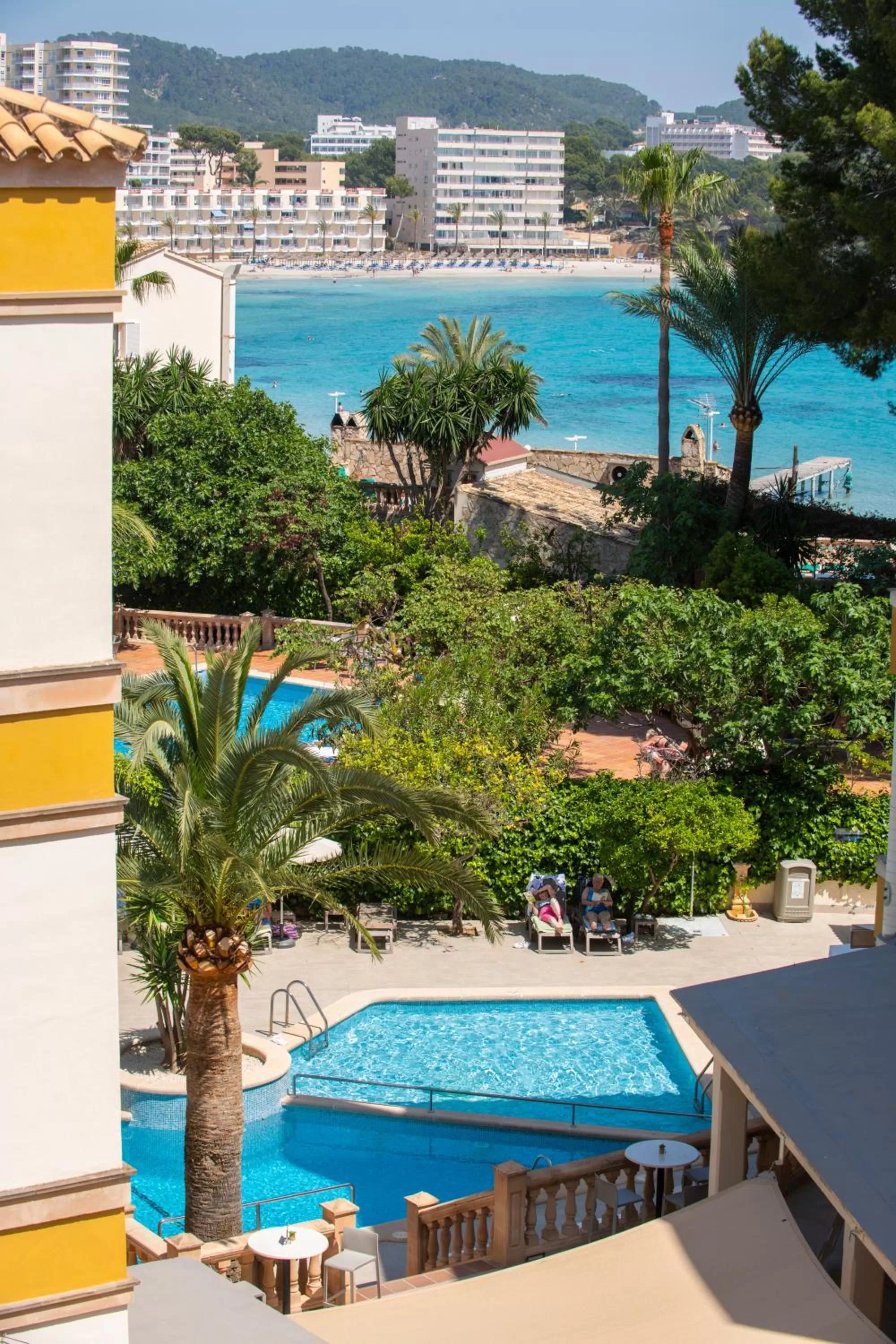 Swimming pool in FLOR los Almendros Hotel