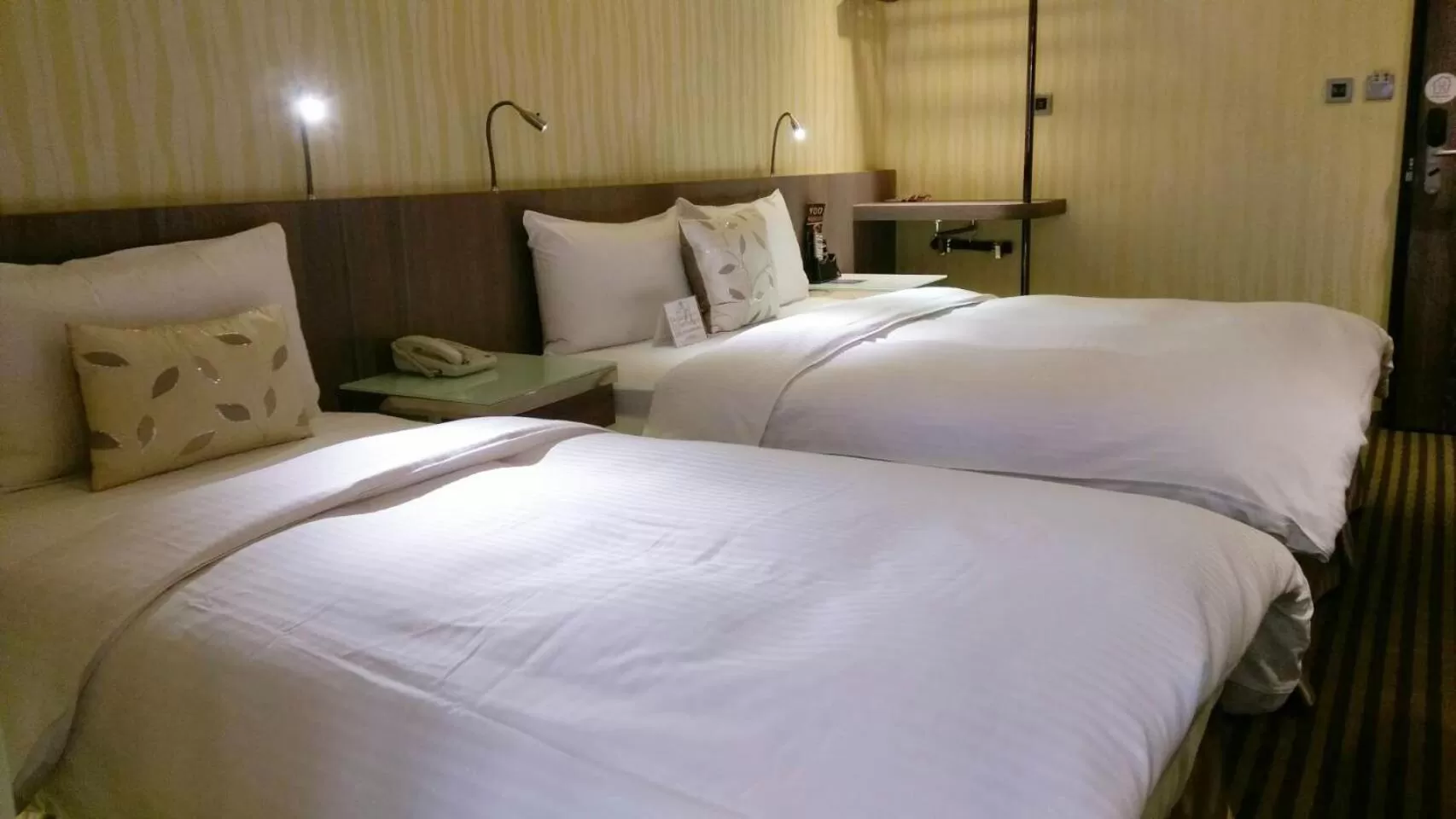 Bedroom, Bed in Beauty Hotels - Hotel Bnight-Self Check-In Hotel