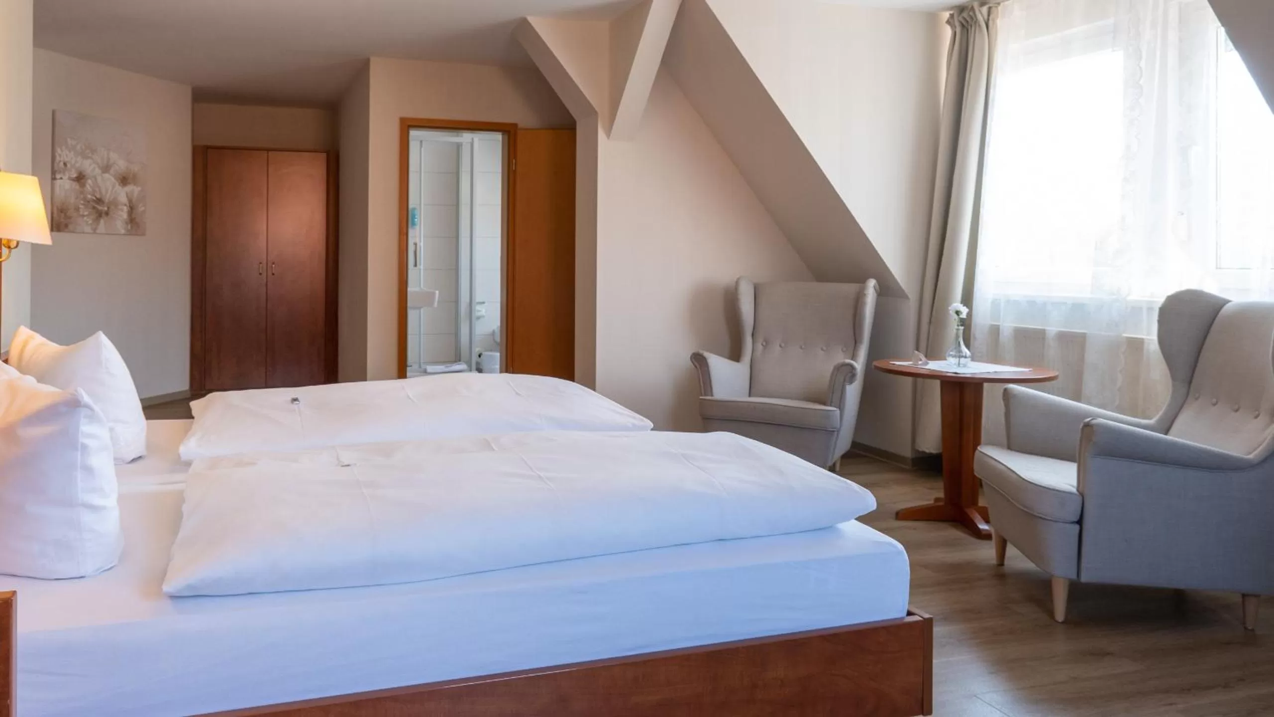 Bed in Hotel Am Uenglinger Tor