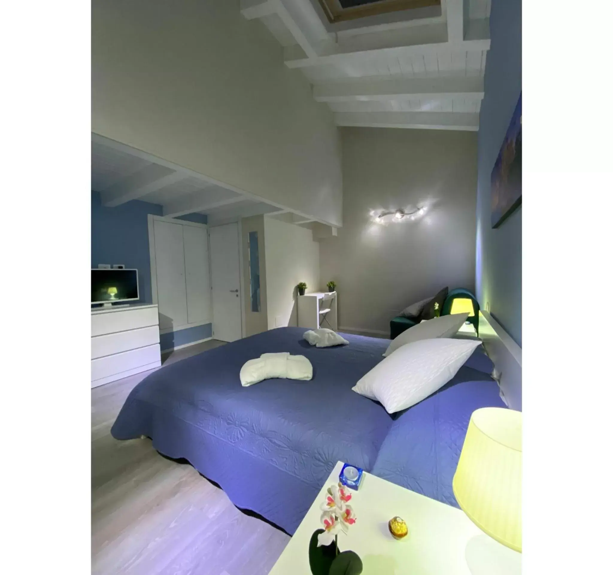 Bedroom, Bed in Bnb Archimede