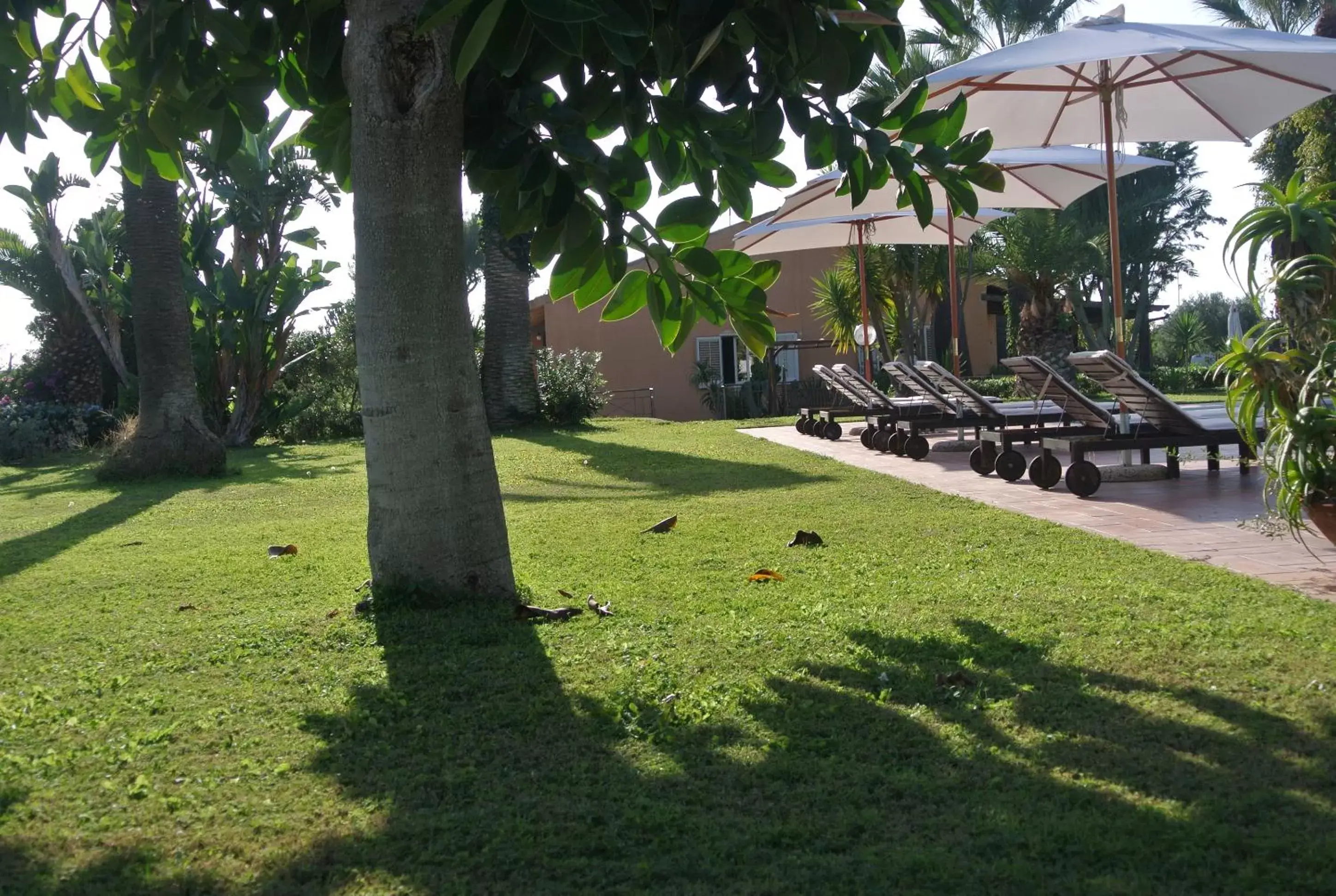 Garden in Villa Carlotta Resort