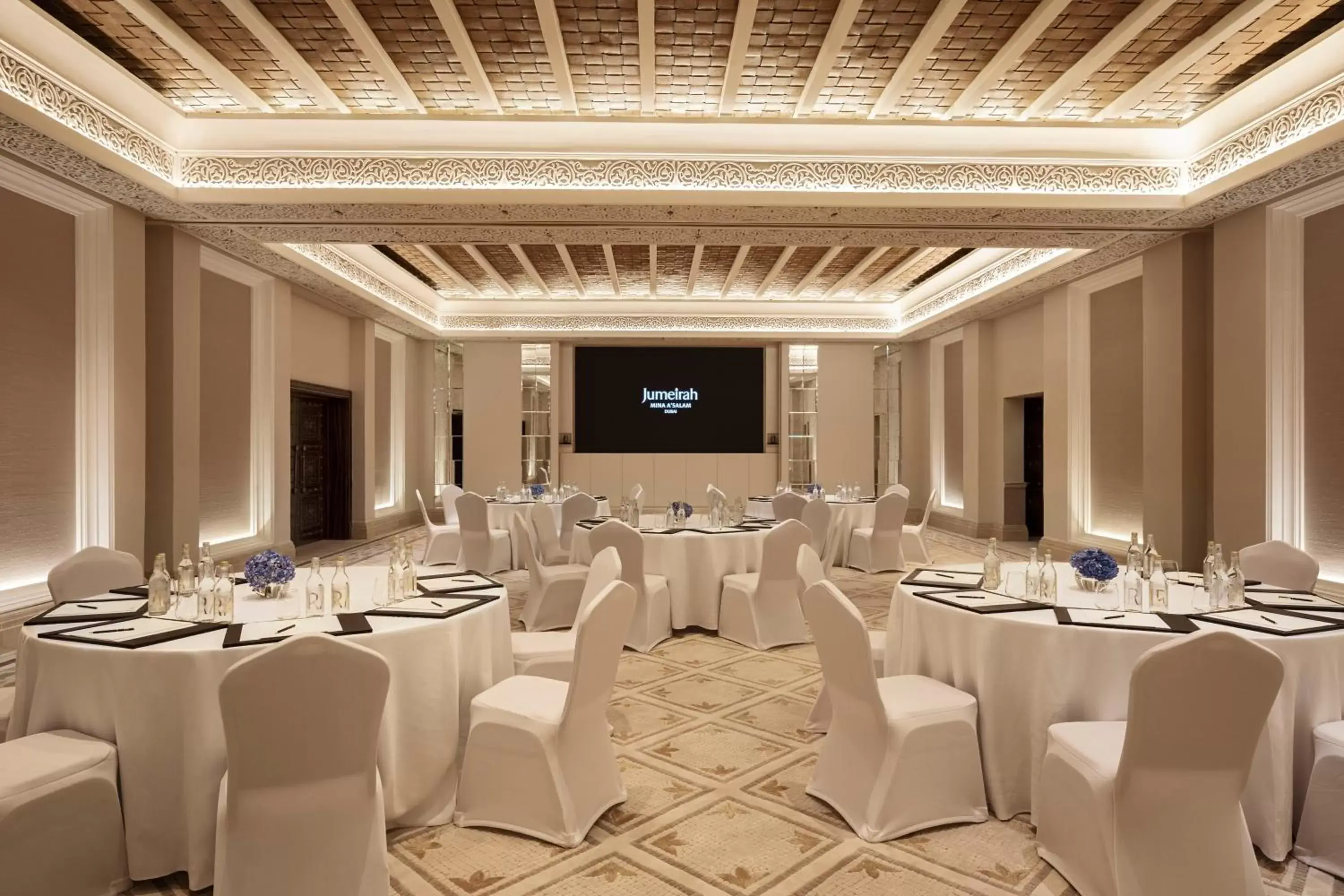 Meeting/conference room, Banquet Facilities in Jumeirah Mina A'Salam