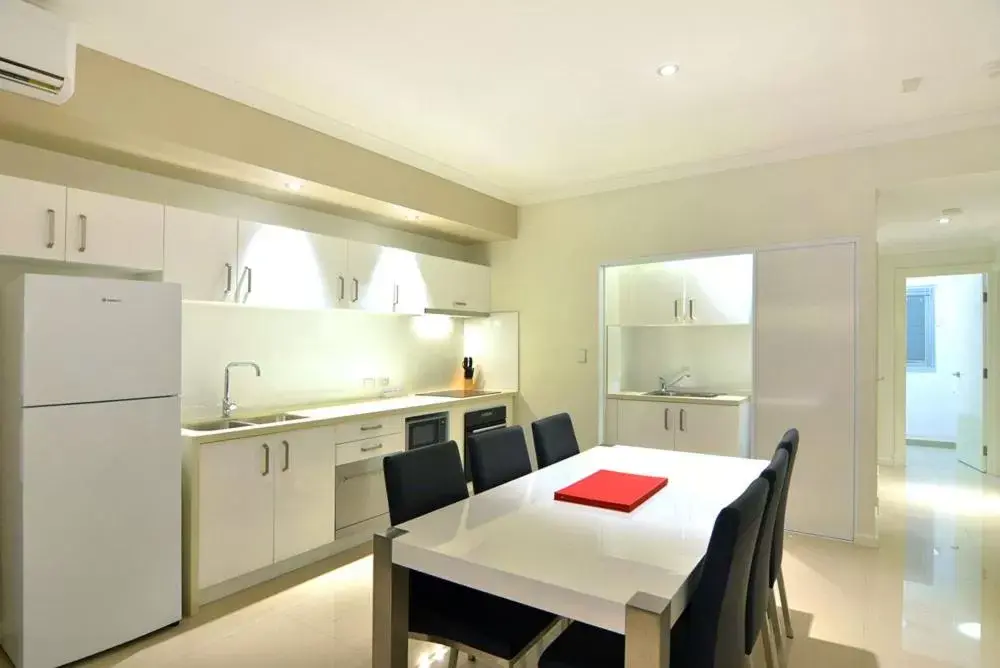 Kitchen or kitchenette, Kitchen/Kitchenette in Bunbury Seaview Apartments