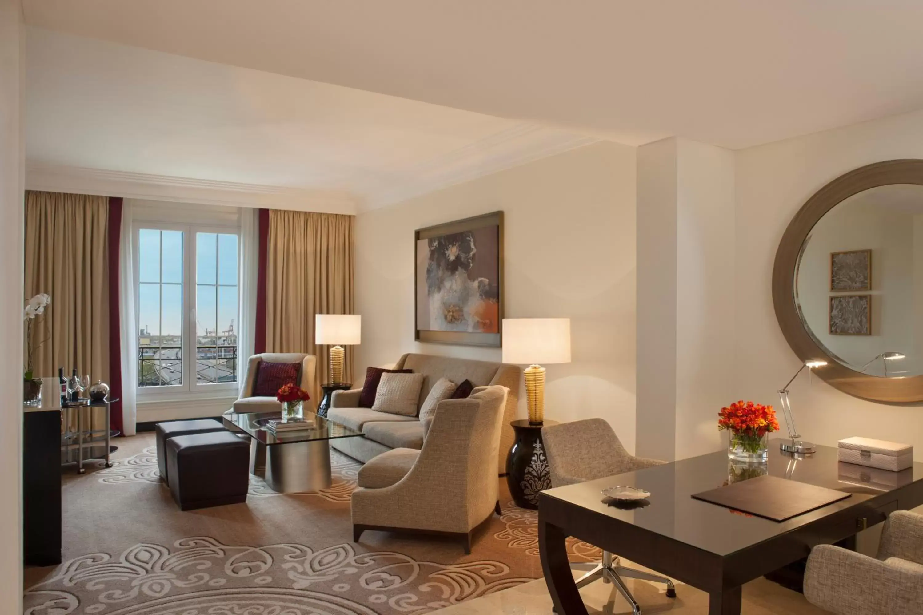 Living room, Seating Area in Four Seasons Hotel Buenos Aires