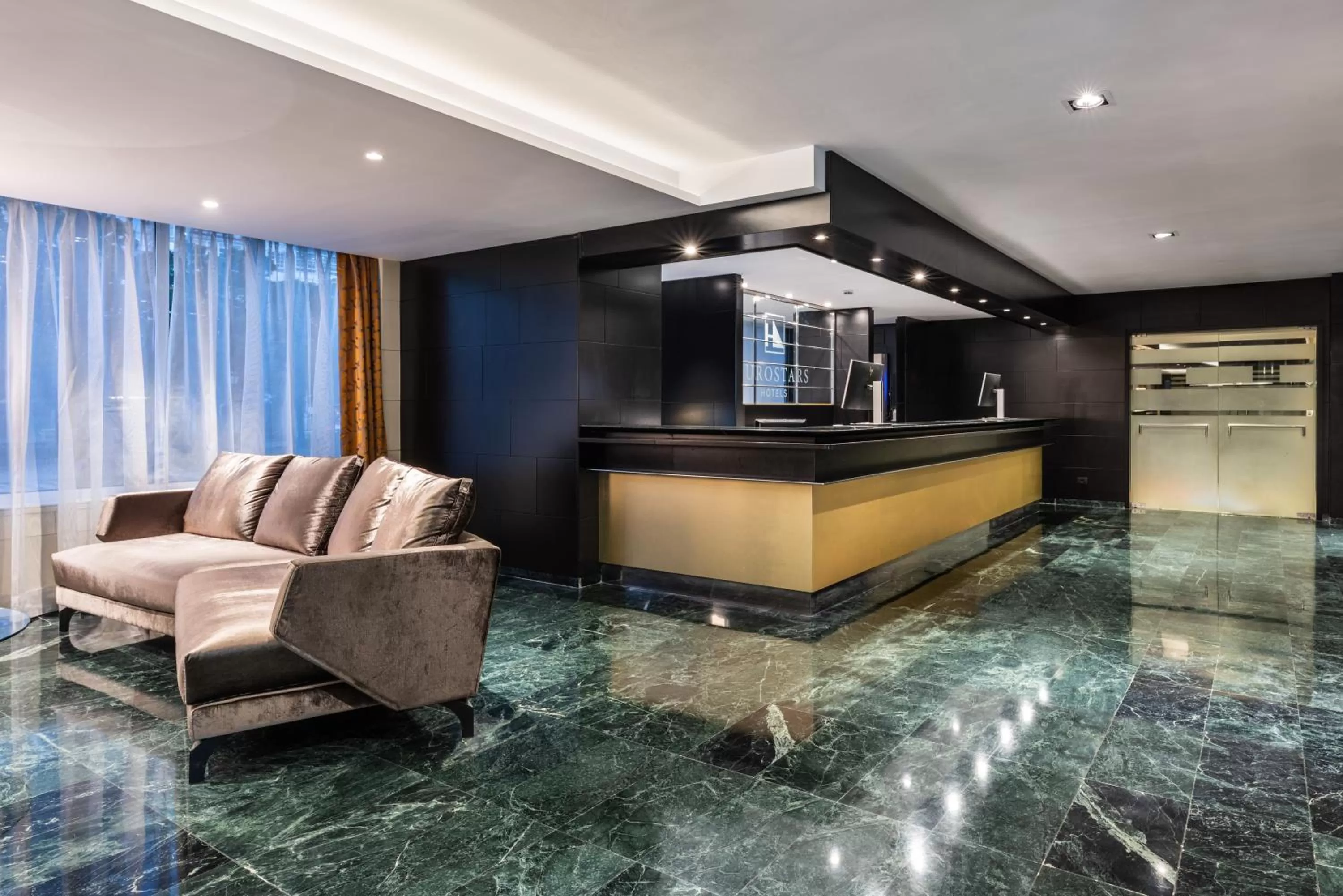 Lobby or reception in Eurostars Atlántico