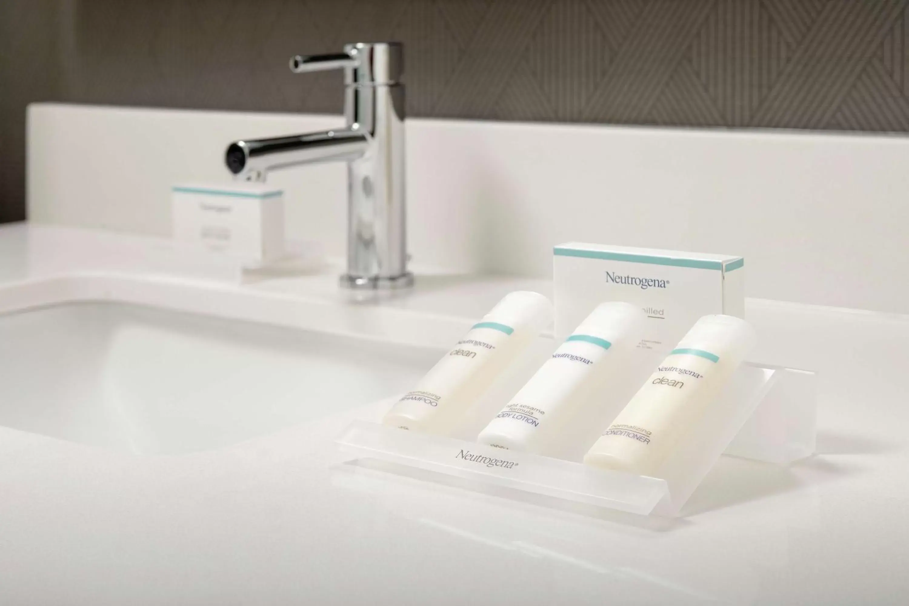 Bathroom in Hilton Garden Inn Westchester Dobbs Ferry Bathroom in Hilton Garden Inn Westchester Dobbs Ferry