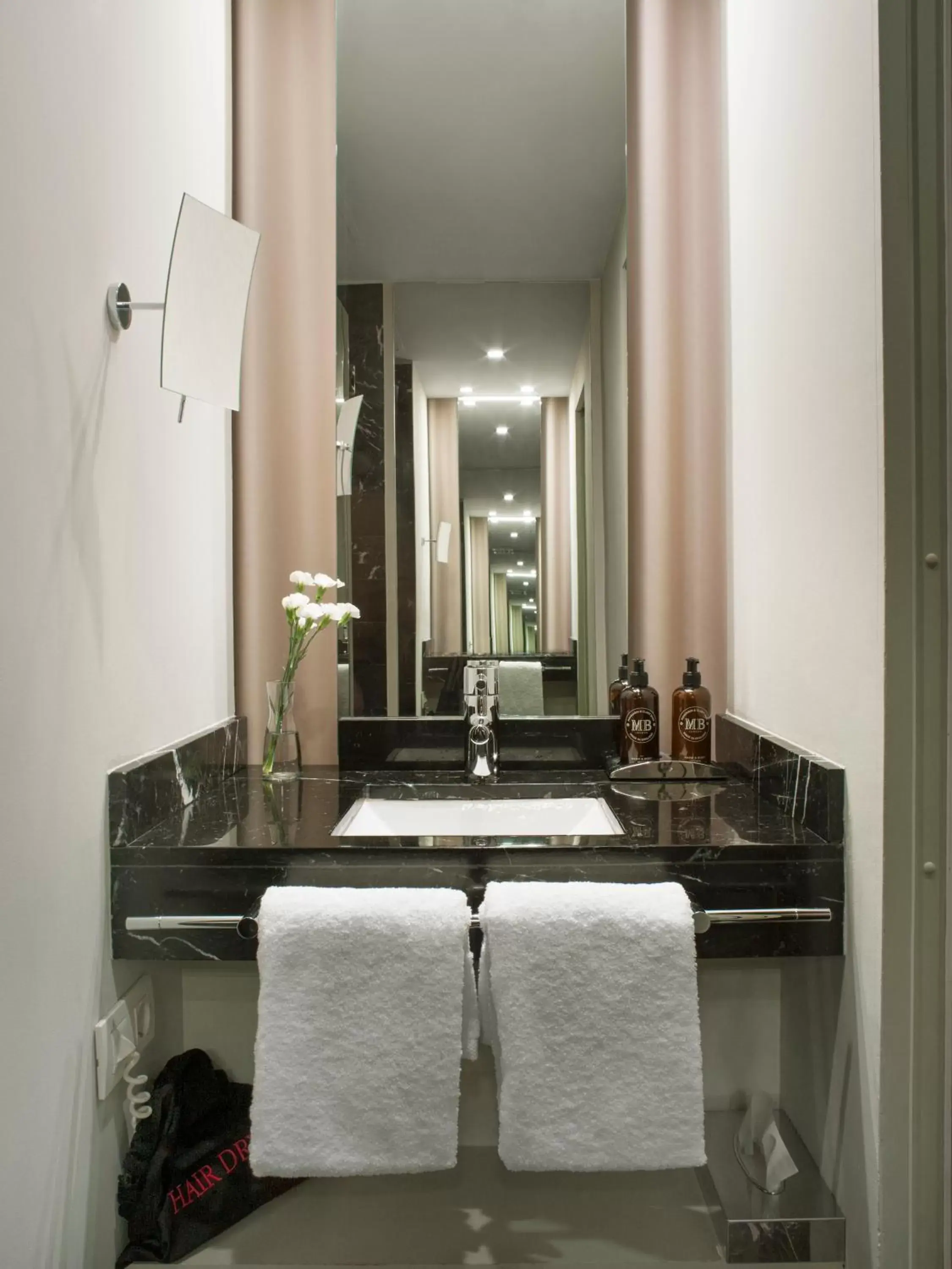 Bathroom in Hotel Miró