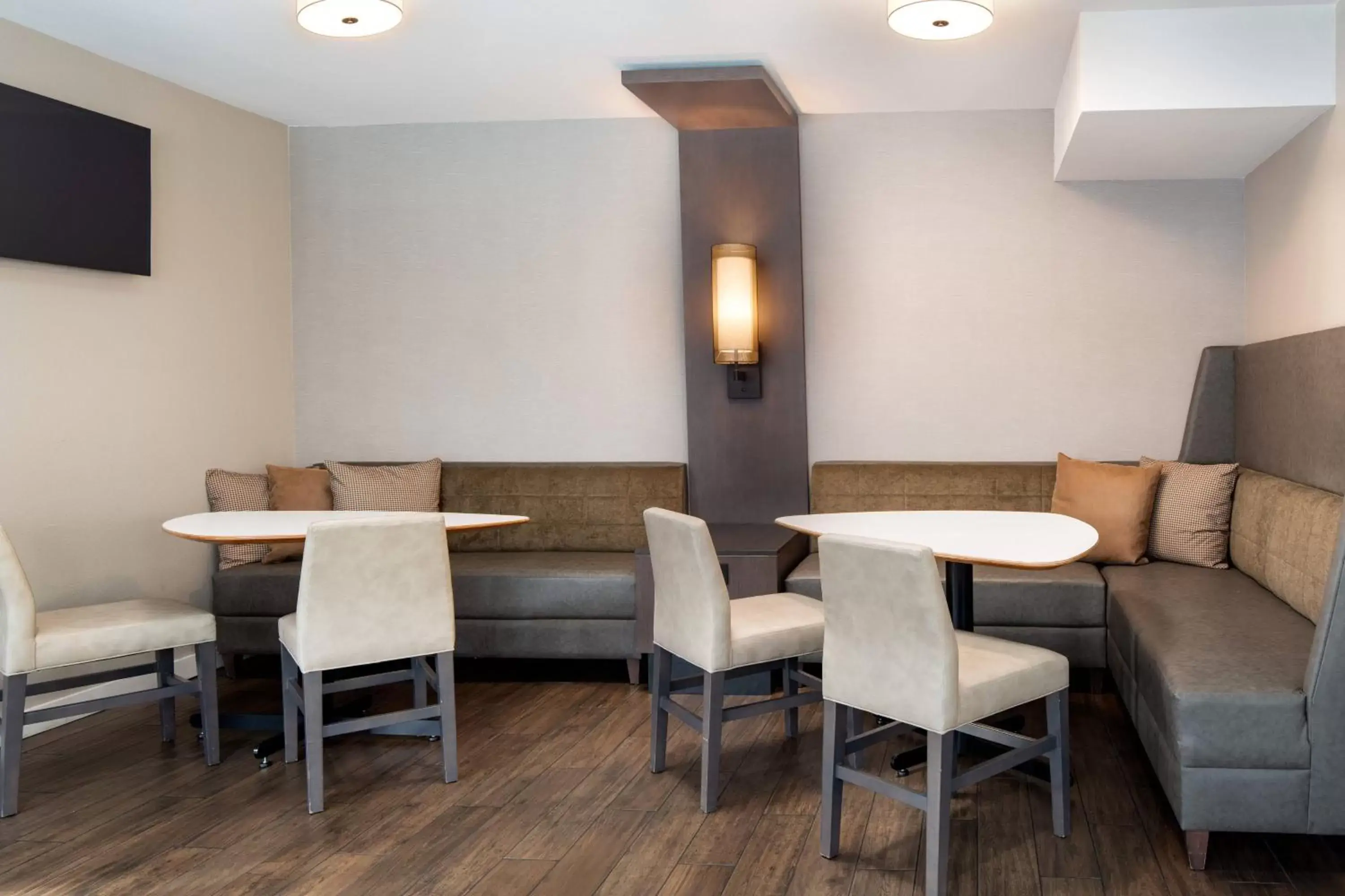 Other, Dining Area in Residence Inn Anaheim Placentia/Fullerton