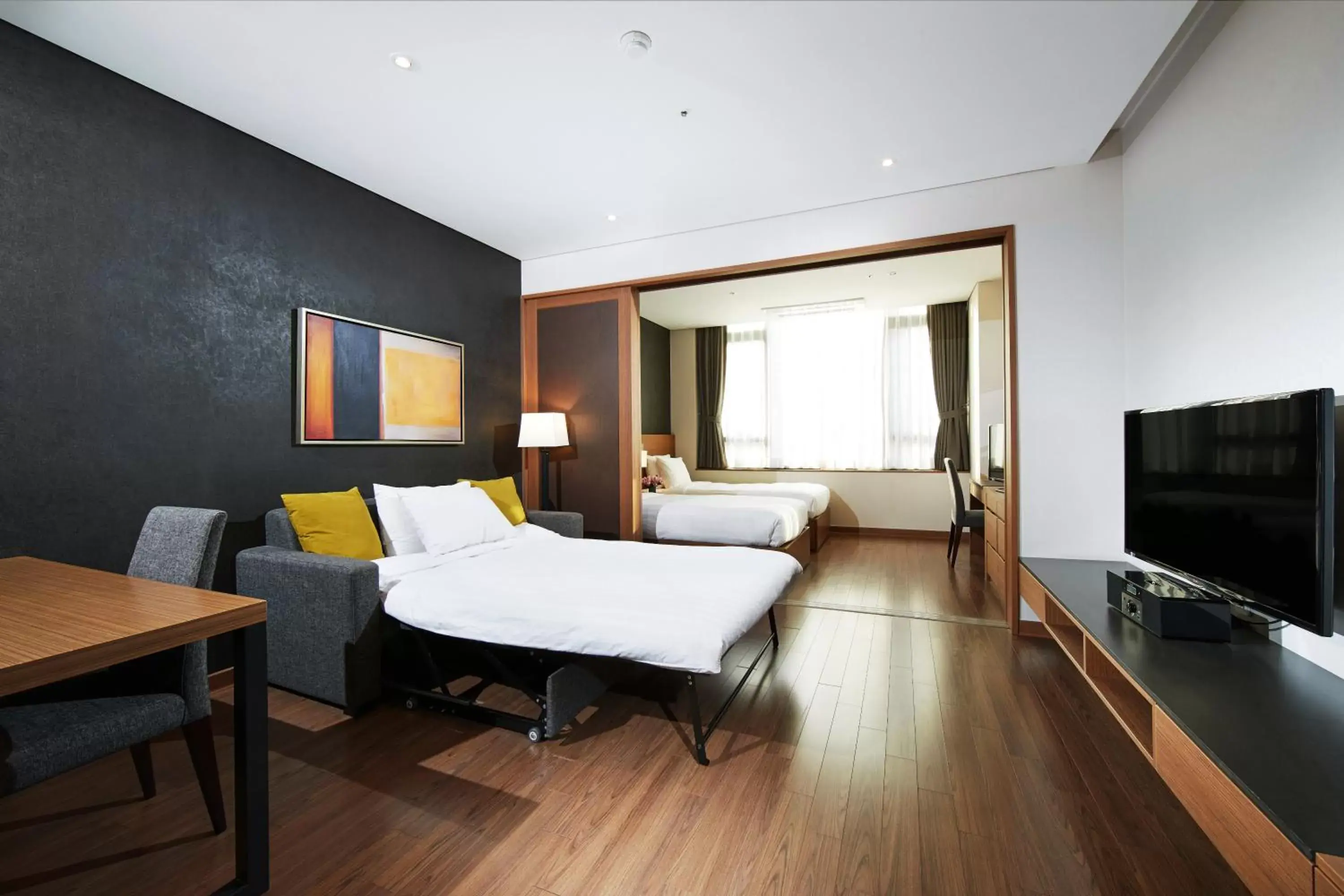 Bed, TV/Entertainment Center in Fraser Place Namdaemun Seoul