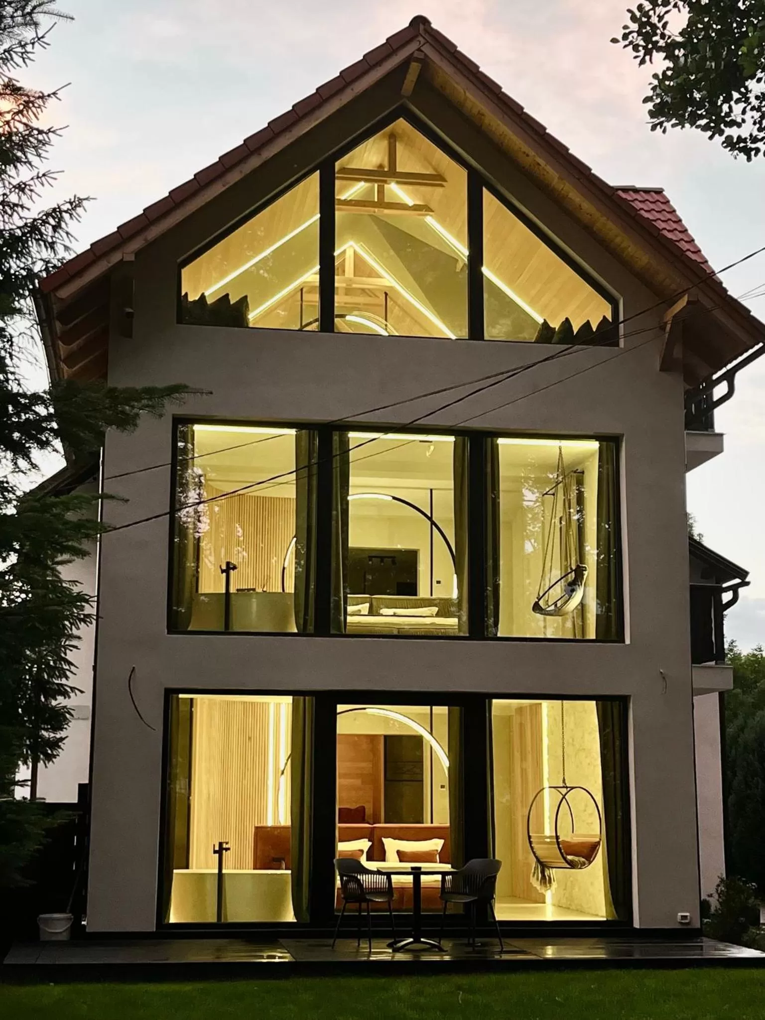 Property Building in Garden Retreat Junior
