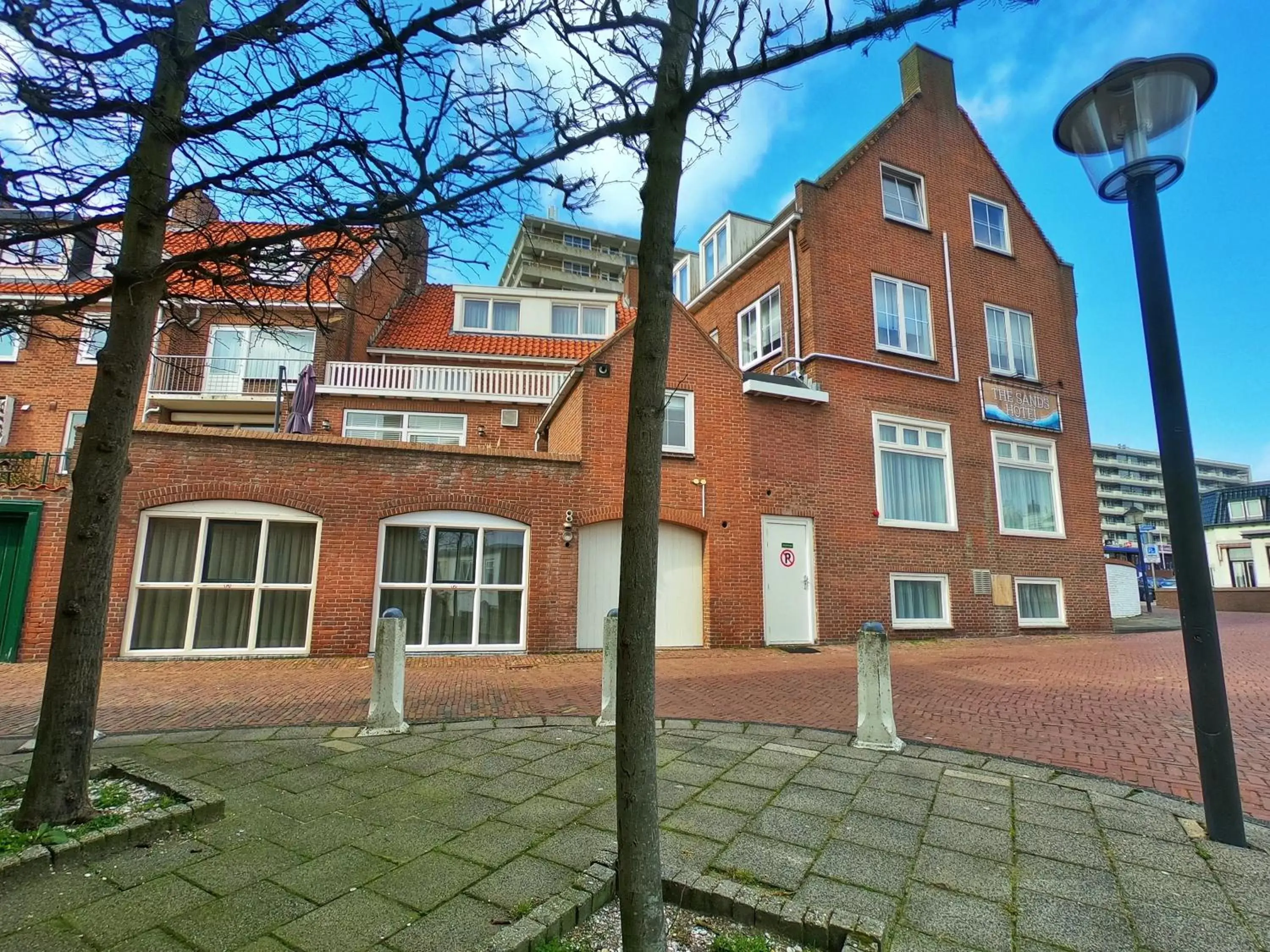 Facade/entrance, Property Building in Boutique Lodge Zandvoort