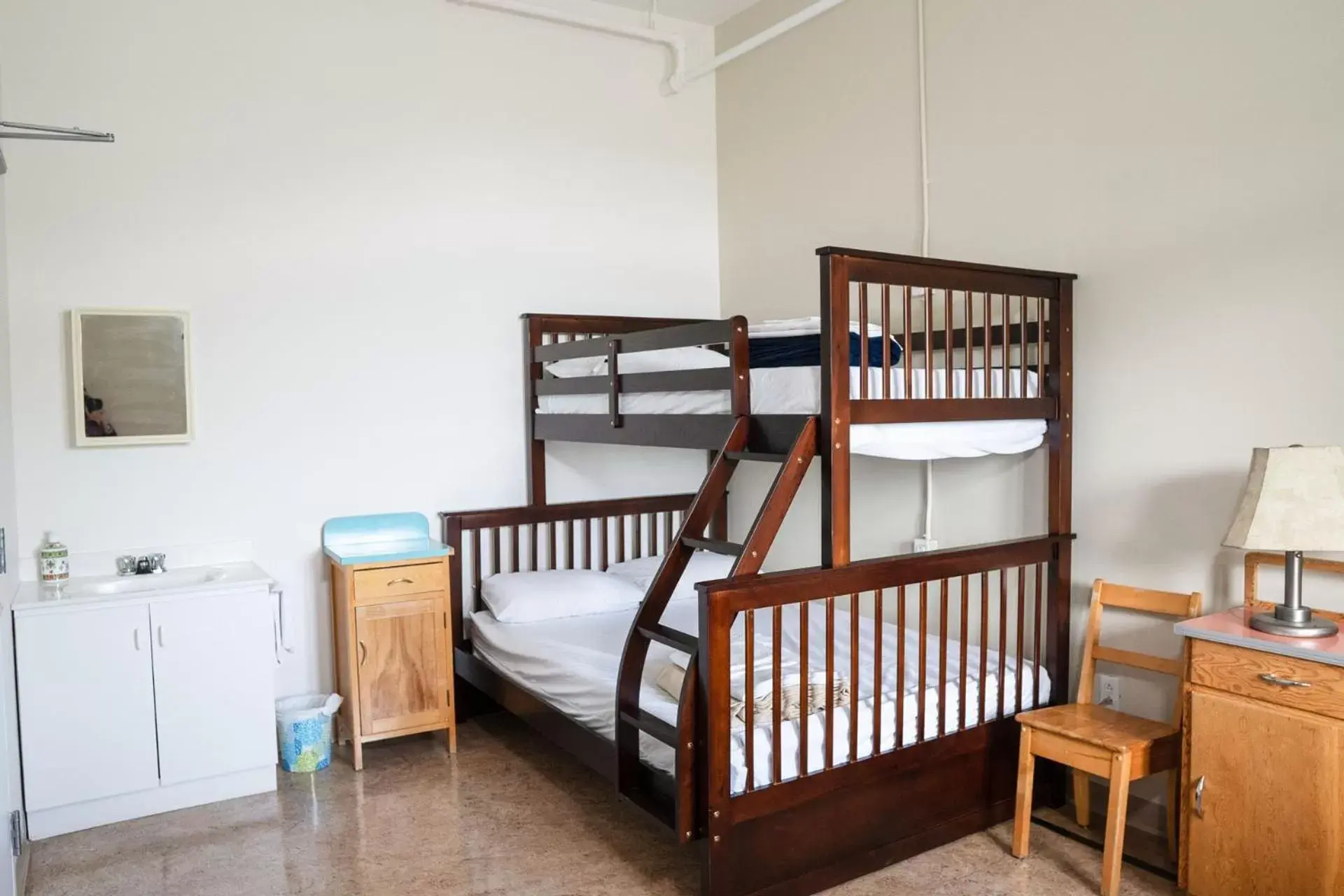 Bunk Bed in Auberge de Jeunesse des Balcons