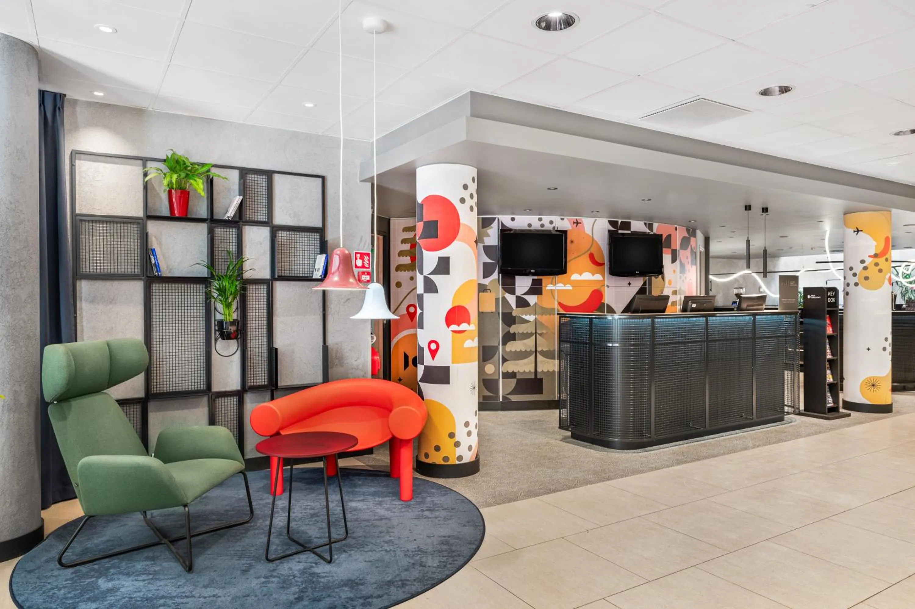 Lobby or reception in Ibis Budapest Centrum