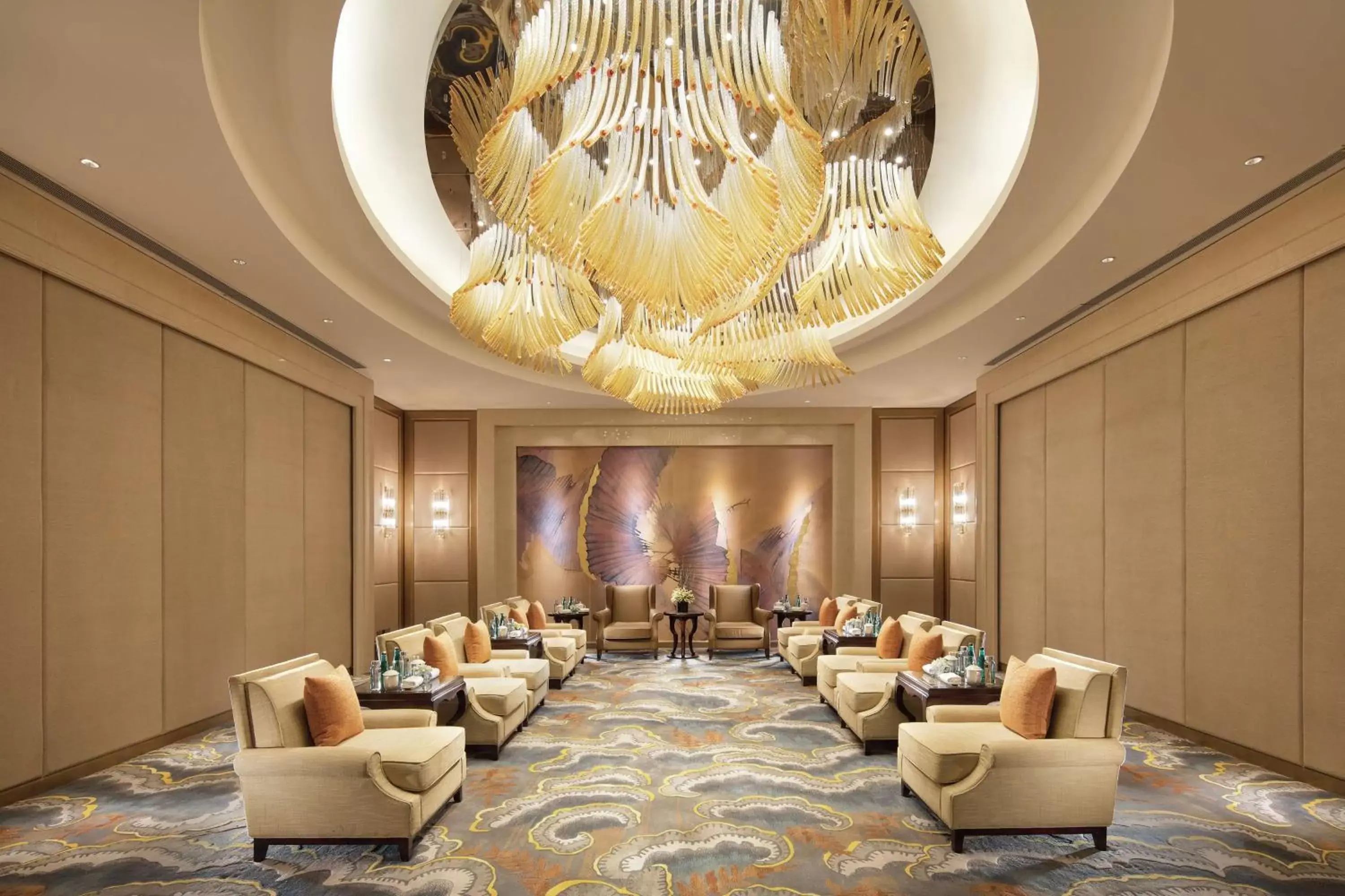 Meeting/conference room, Restaurant/Places to Eat in Hilton Shenyang