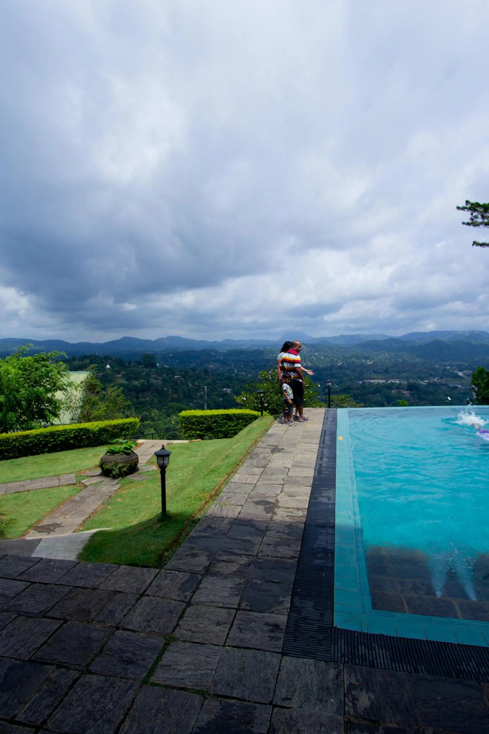 Day in Randholee Resort & Spa