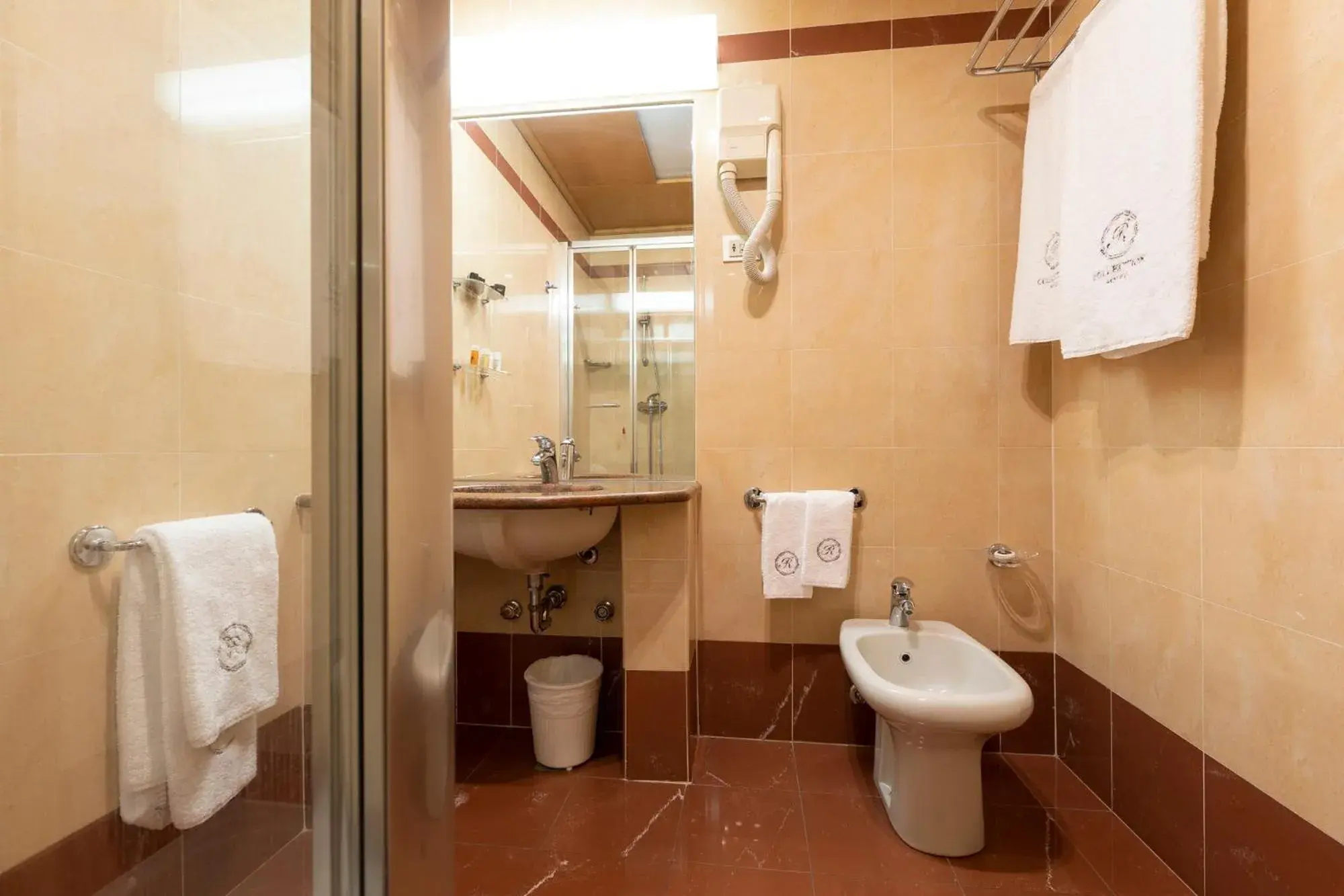 Bathroom in City Life Hotel Poliziano