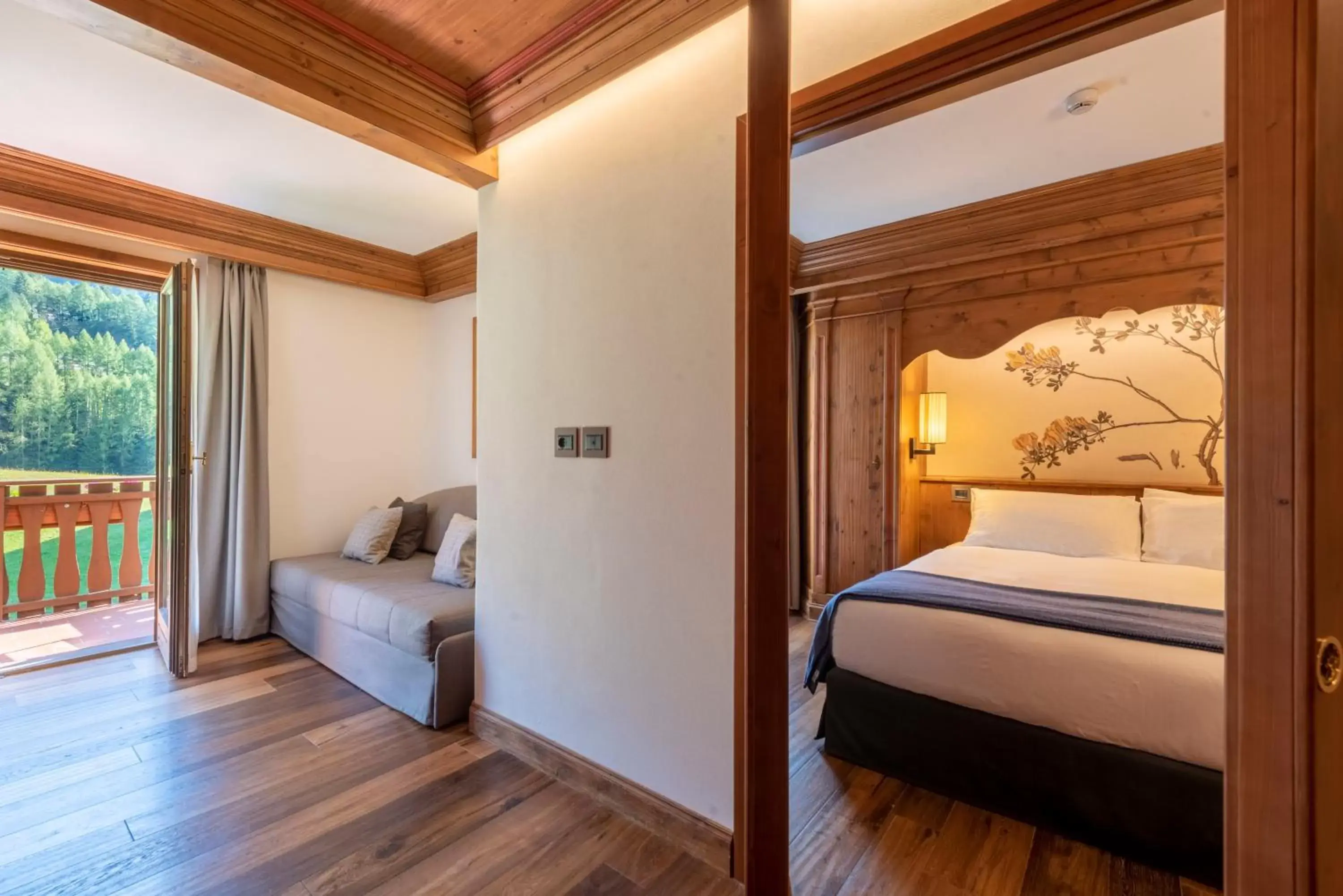 Bed in Faloria Mountain Spa Resort