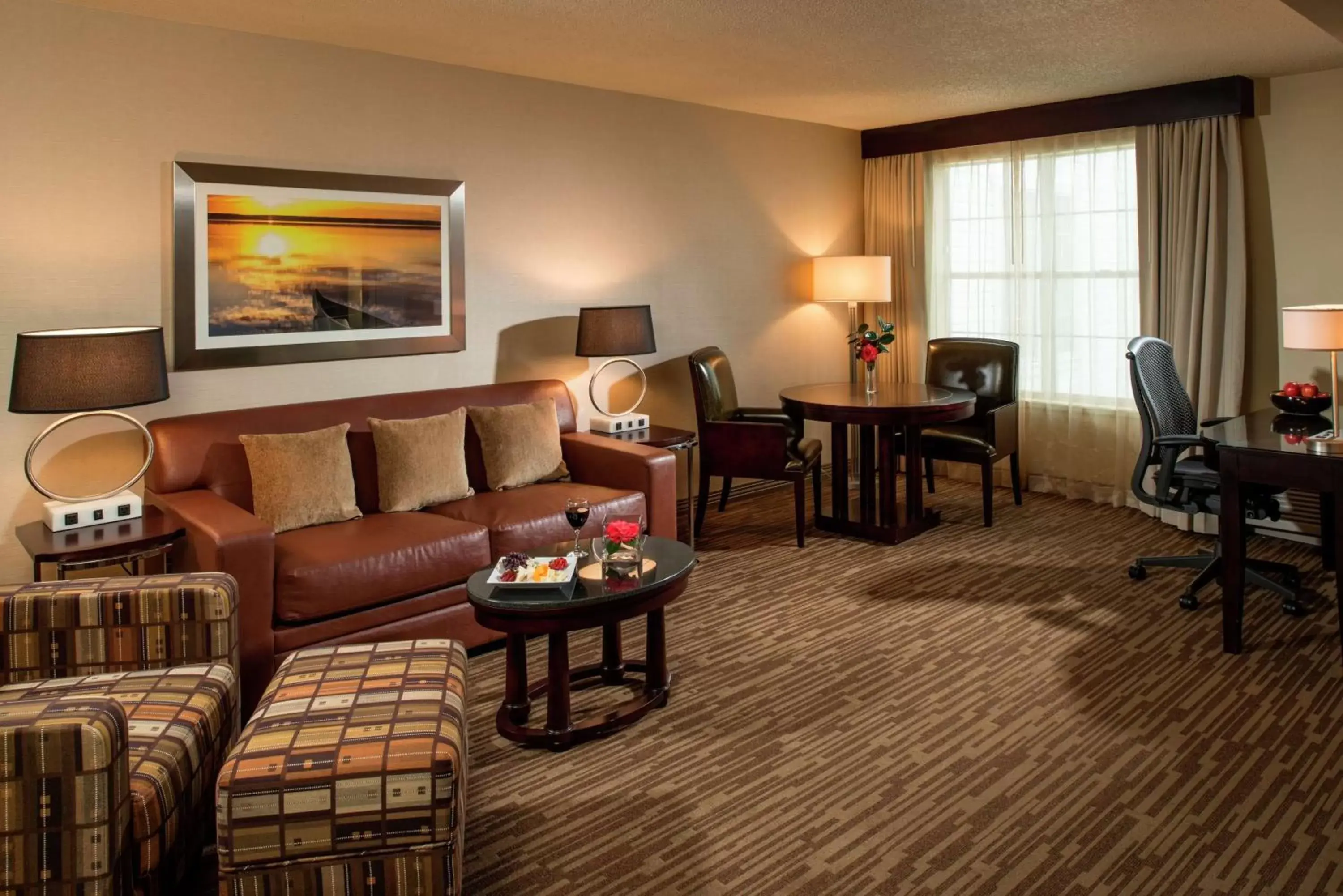 Bedroom, Seating Area in DoubleTree by Hilton Raleigh Durham Airport at Research Triangle Park