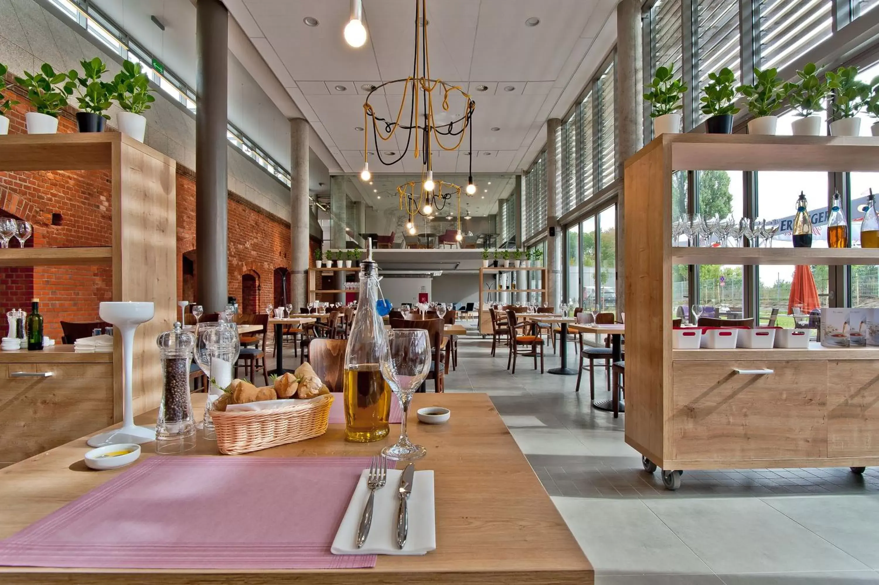 Restaurant/places to eat in Hotel Forza Restaurant/places to eat in Hotel Forza