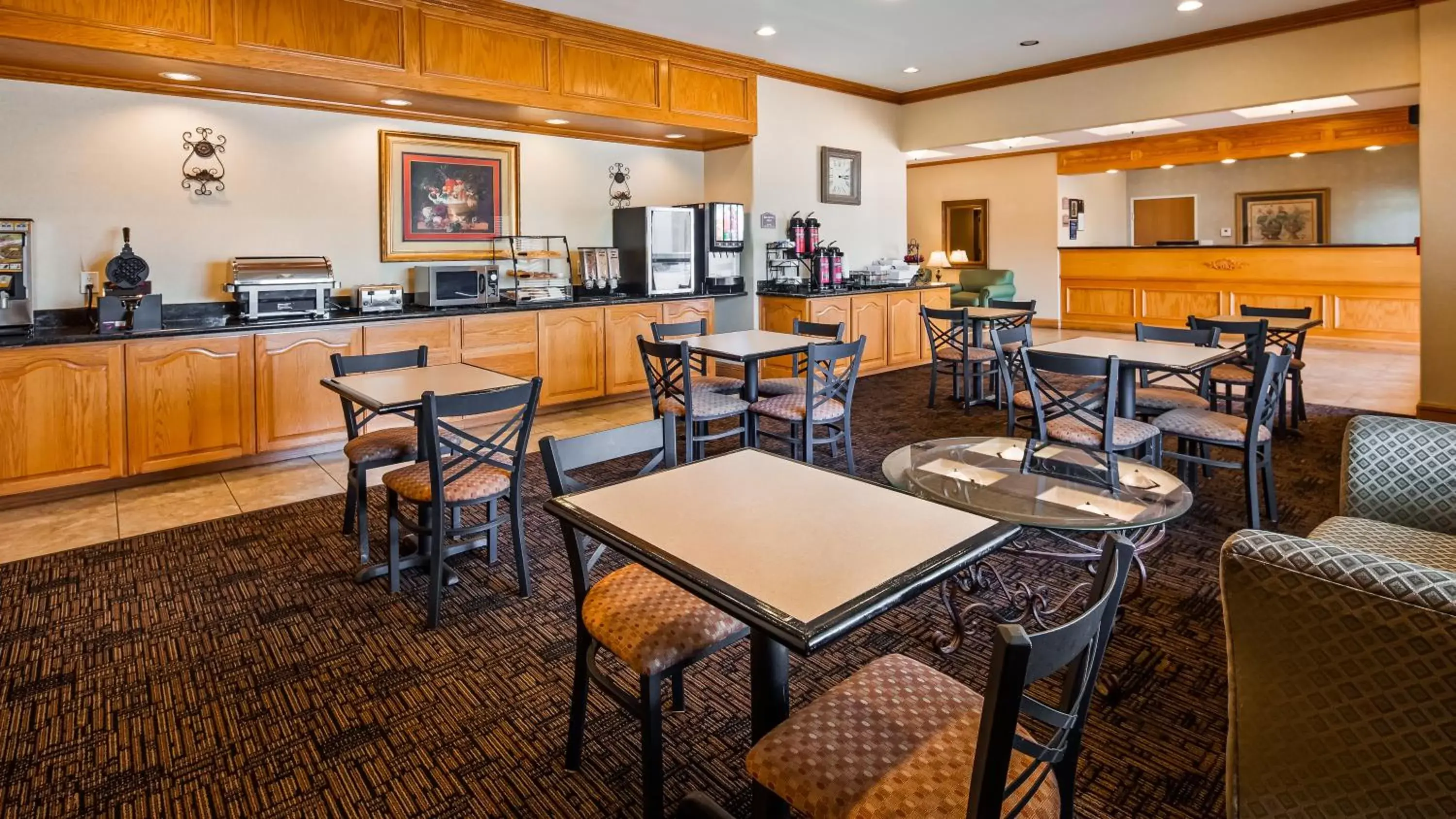 Restaurant/Places to Eat in Best Western Longview