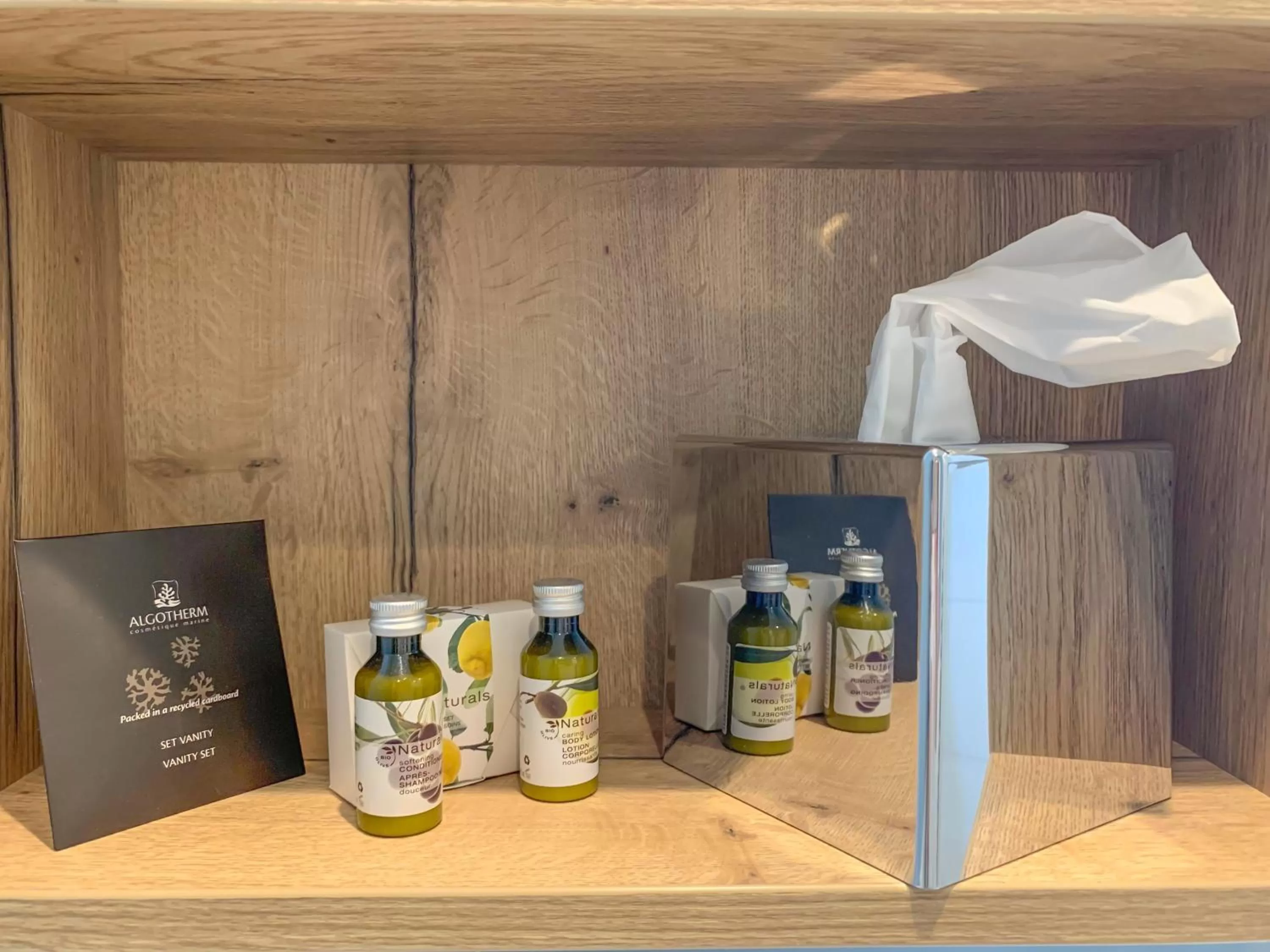 Bathroom in Insel Hotel Bonn - Superior