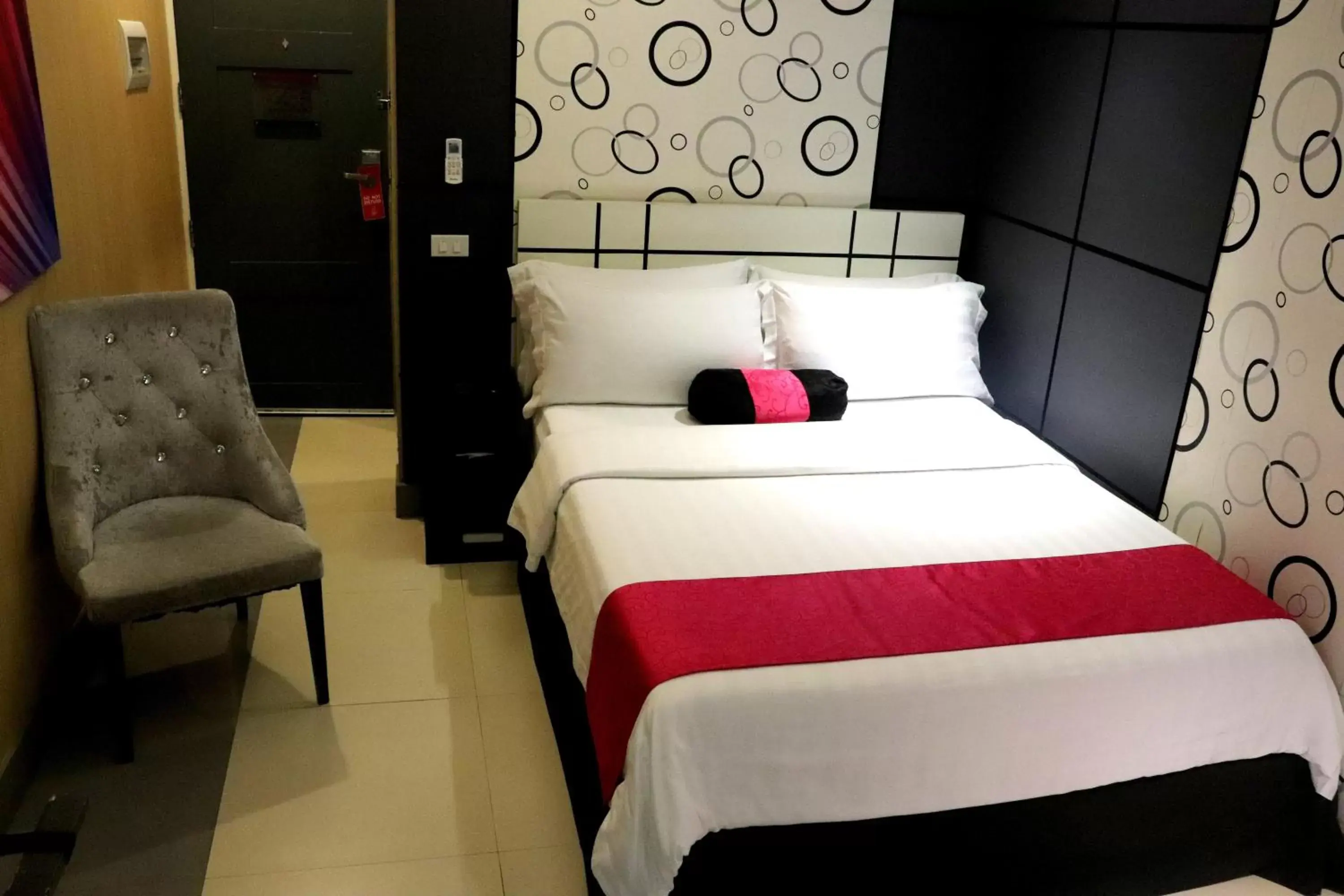 Superior Twin Room - Leisure Stay in Eloisa Royal Suites