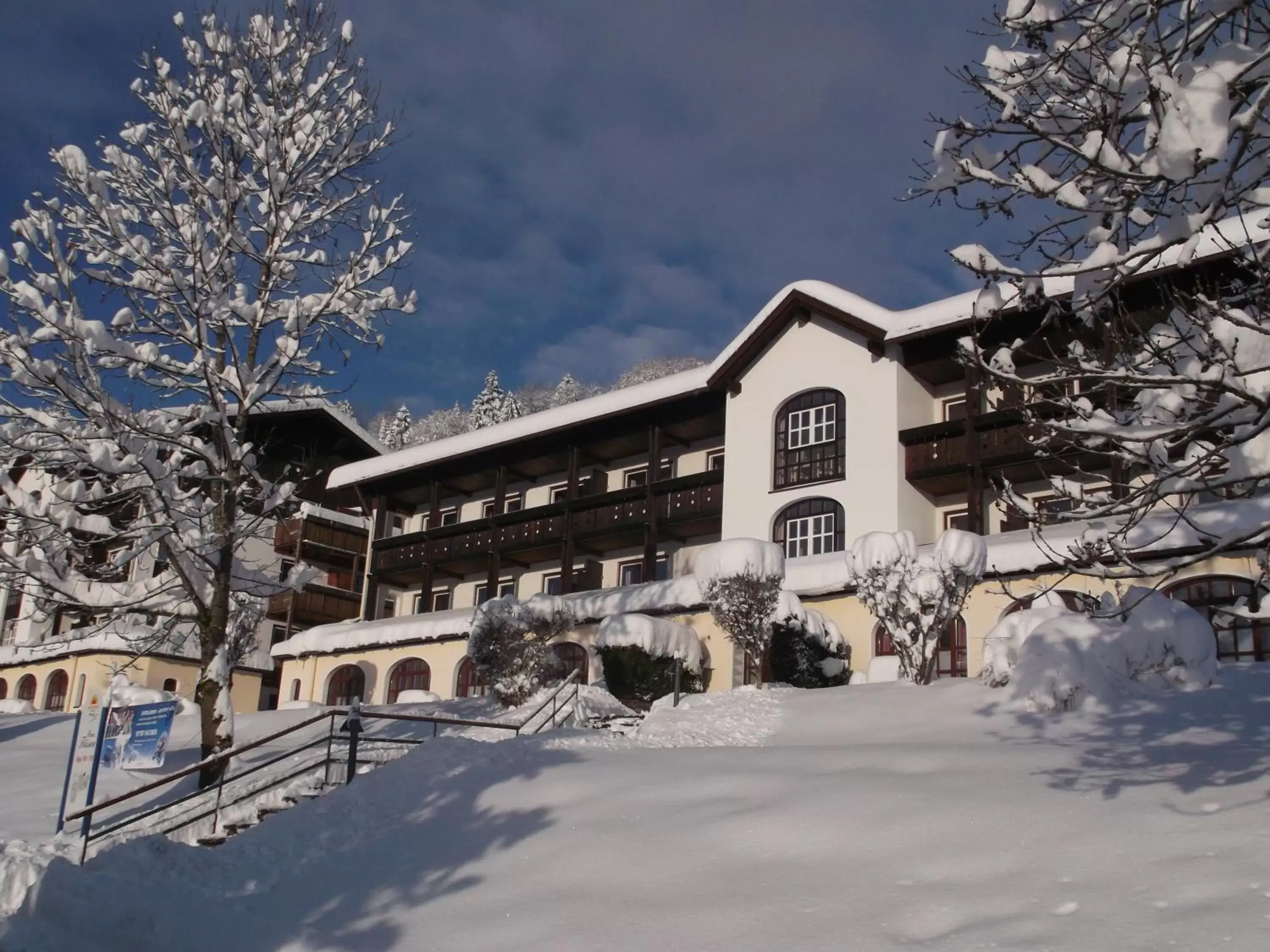 Property building, Winter in MONDI Resort und Chalet Oberstaufen