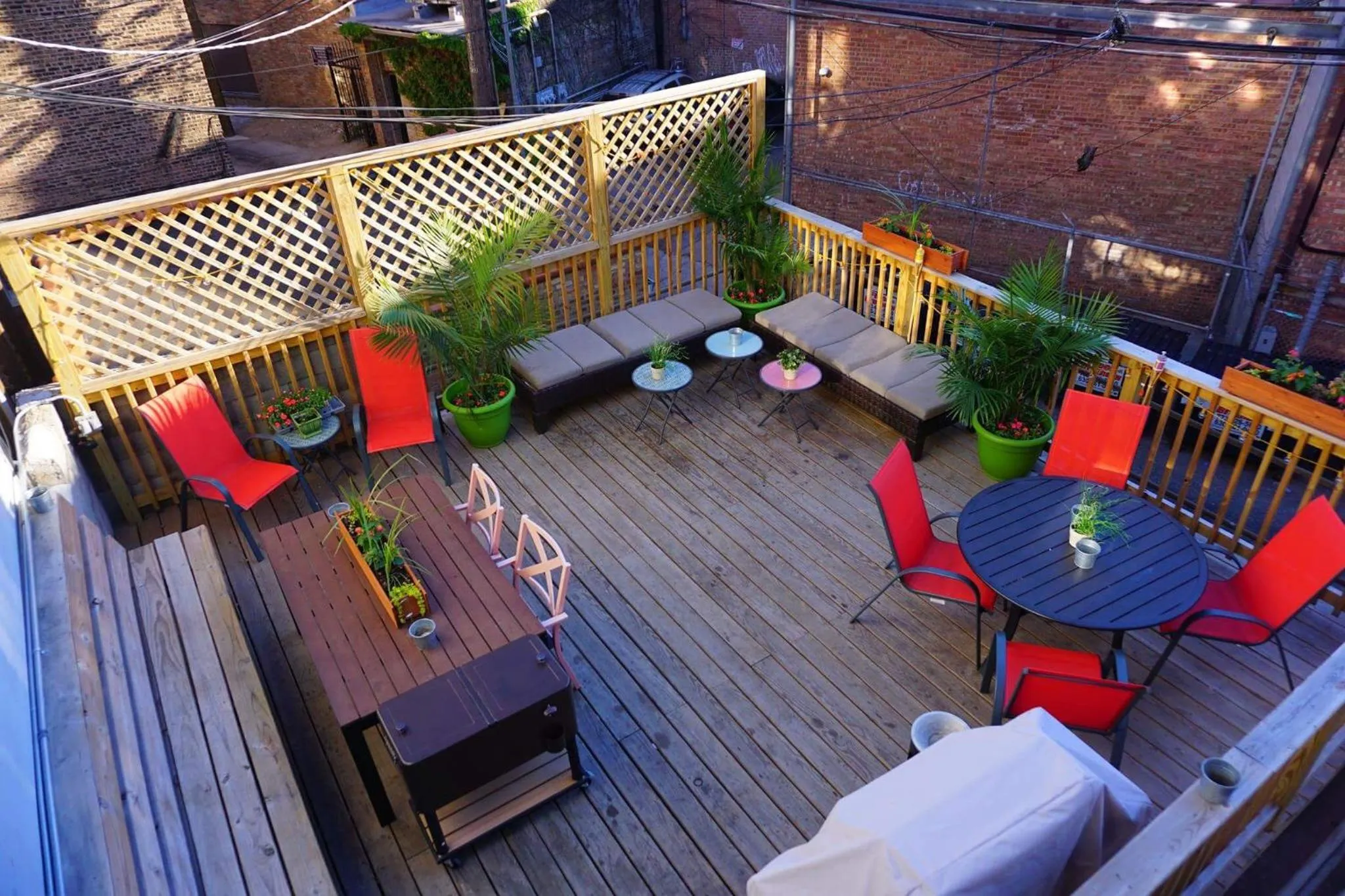 Balcony/Terrace in Wrigley Hostel - Chicago