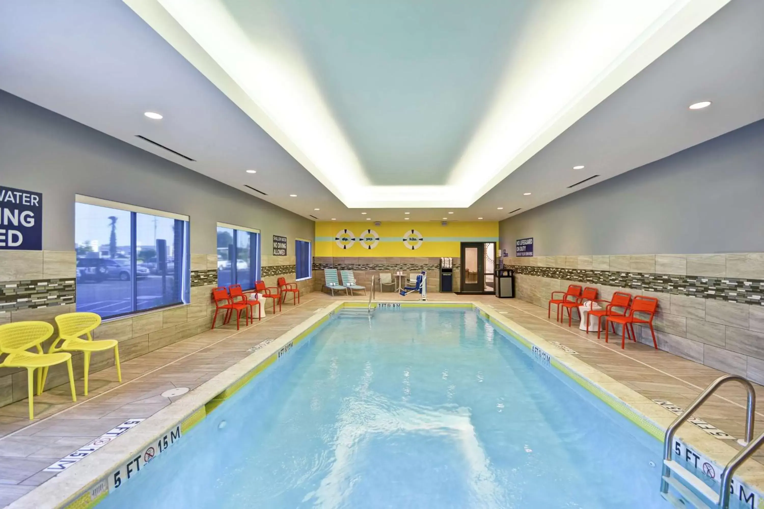 Pool view in Tru By Hilton Sumter Pool view in Tru By Hilton Sumter