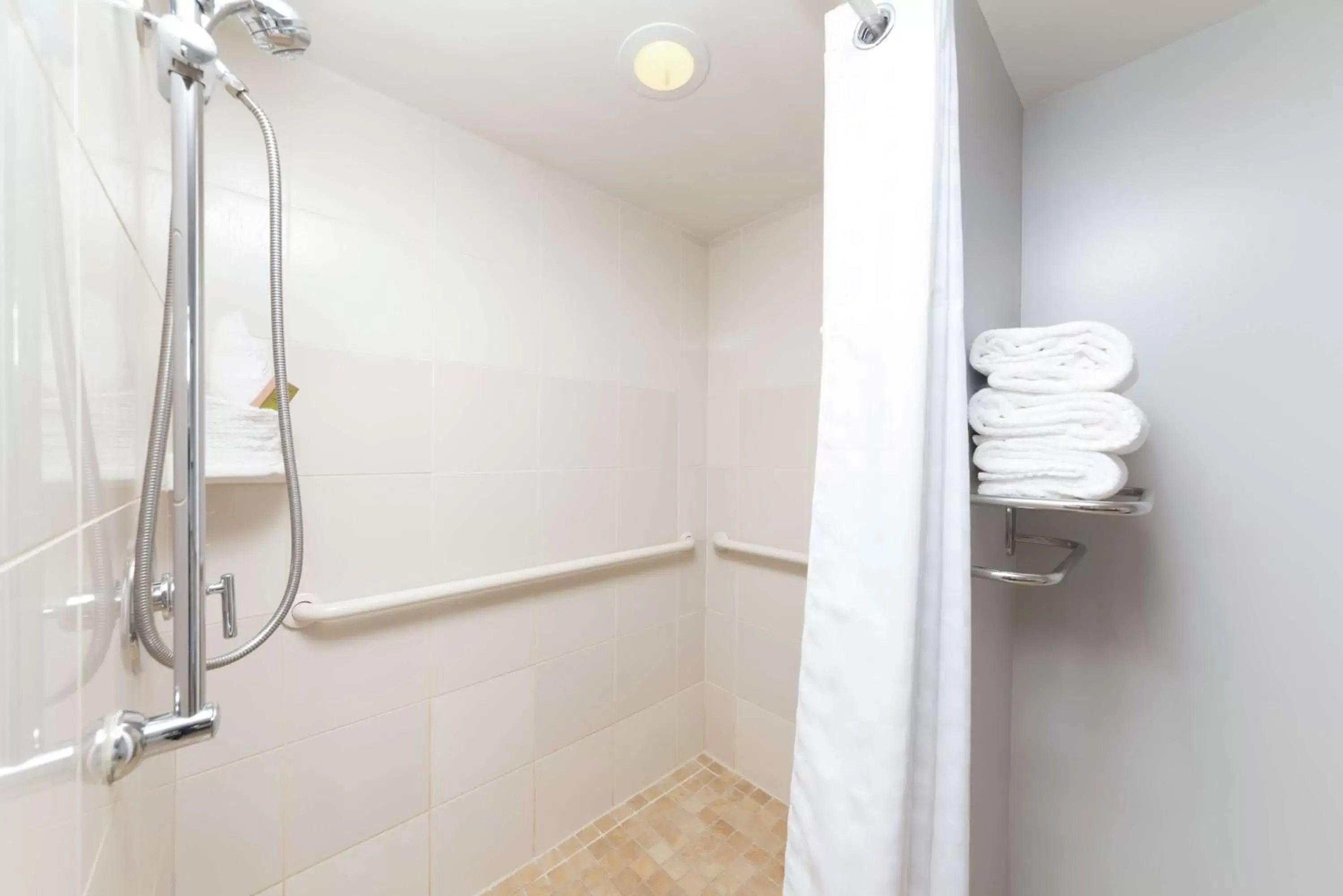 Bathroom in Hilton Melbourne Beach Oceanfront