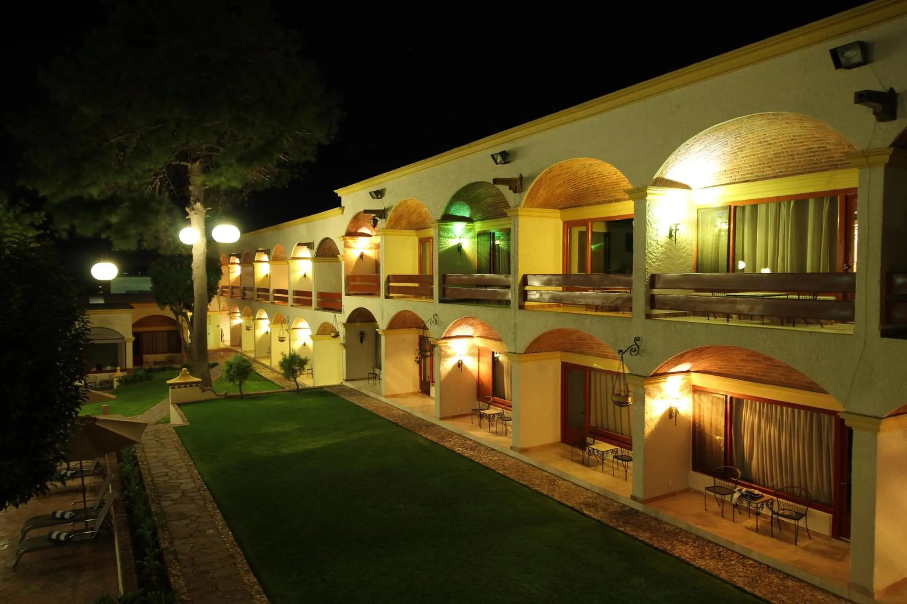 Night, Property Building in Imperio De Angeles