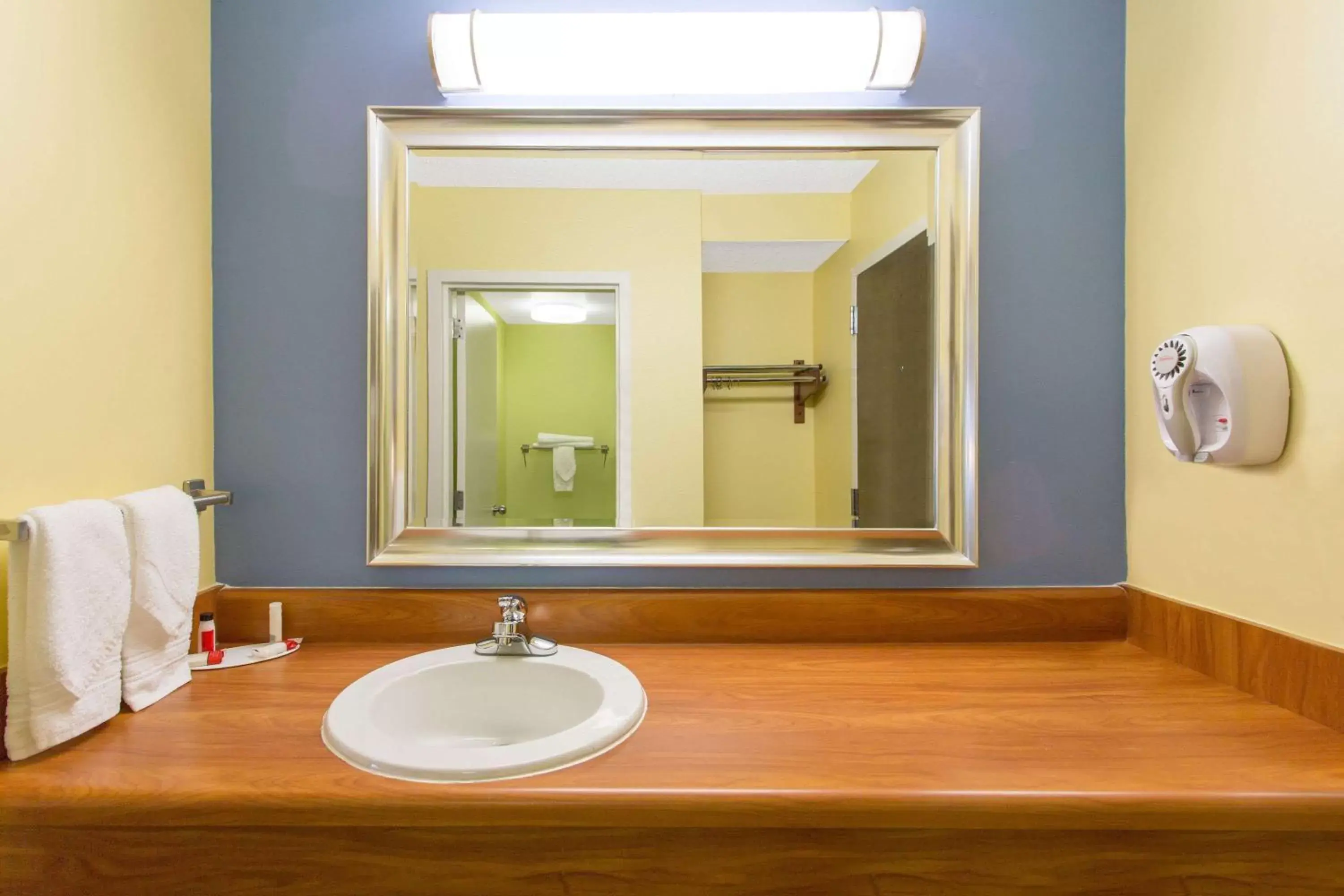 Bathroom in Days Inn by Wyndham Raleigh-Airport-Research Triangle Park